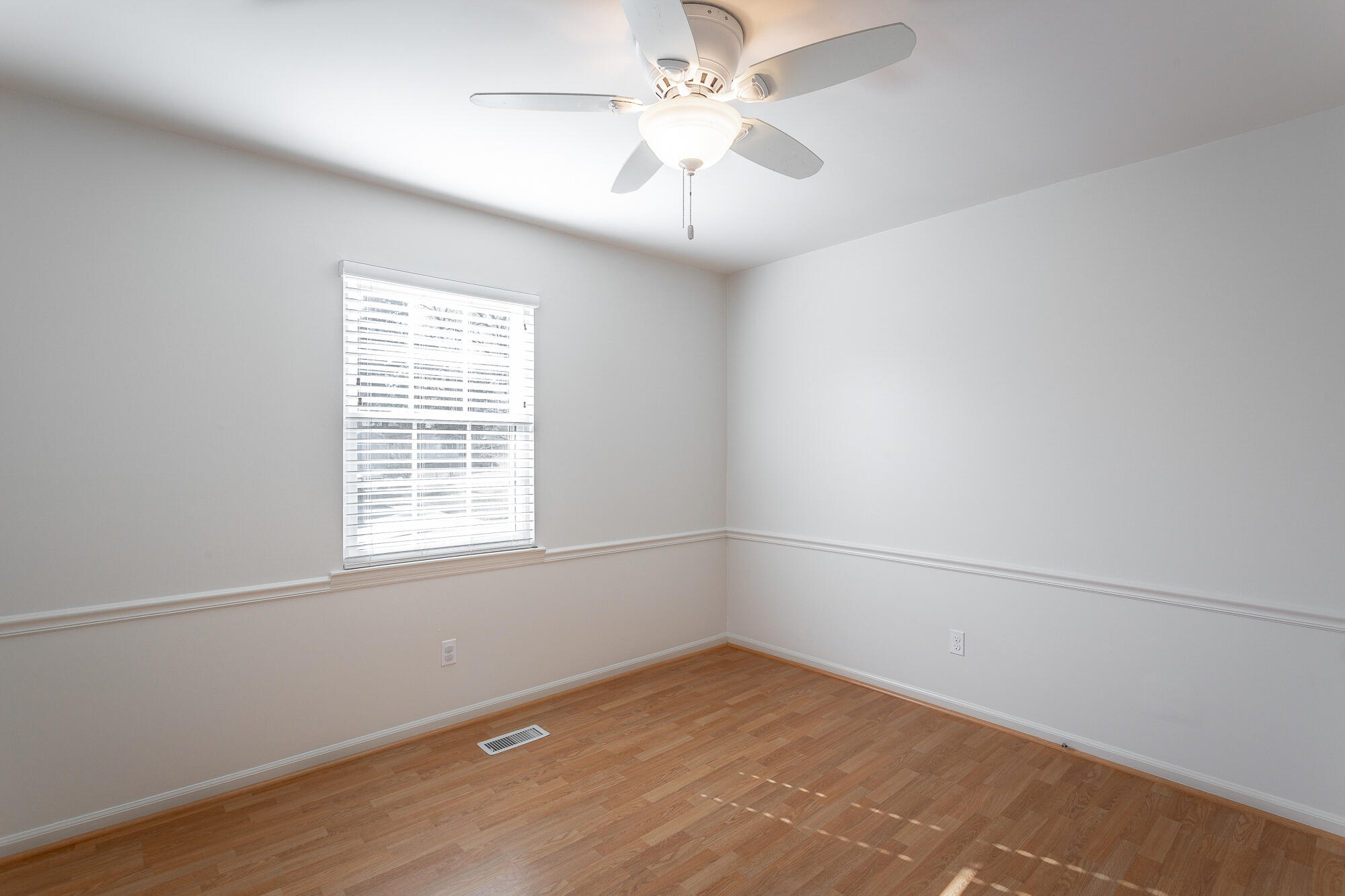 935 Kennington Hills Drive