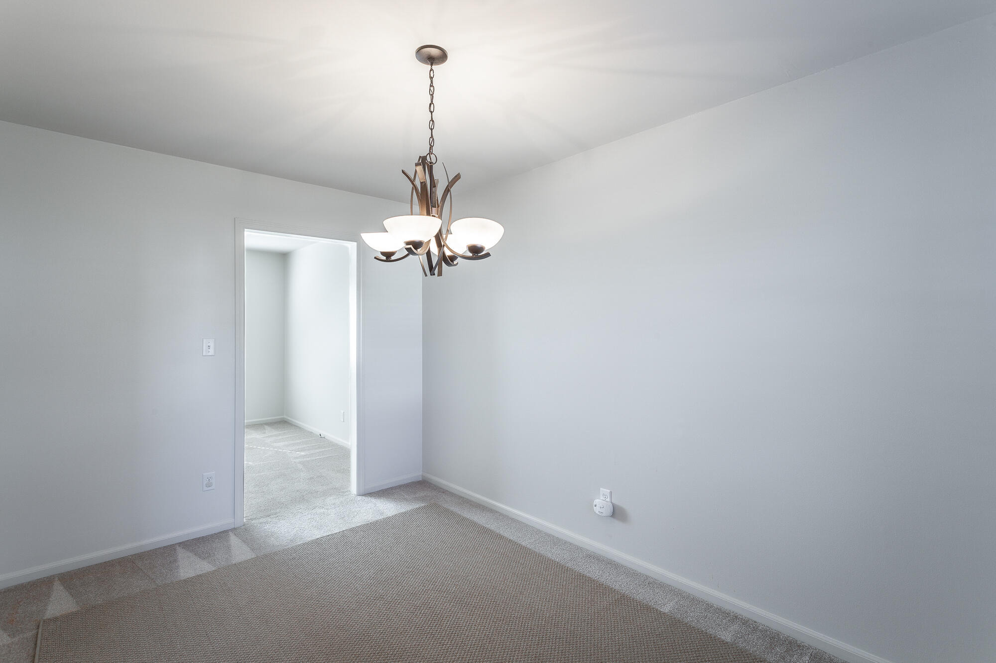 935 Kennington Hills Drive