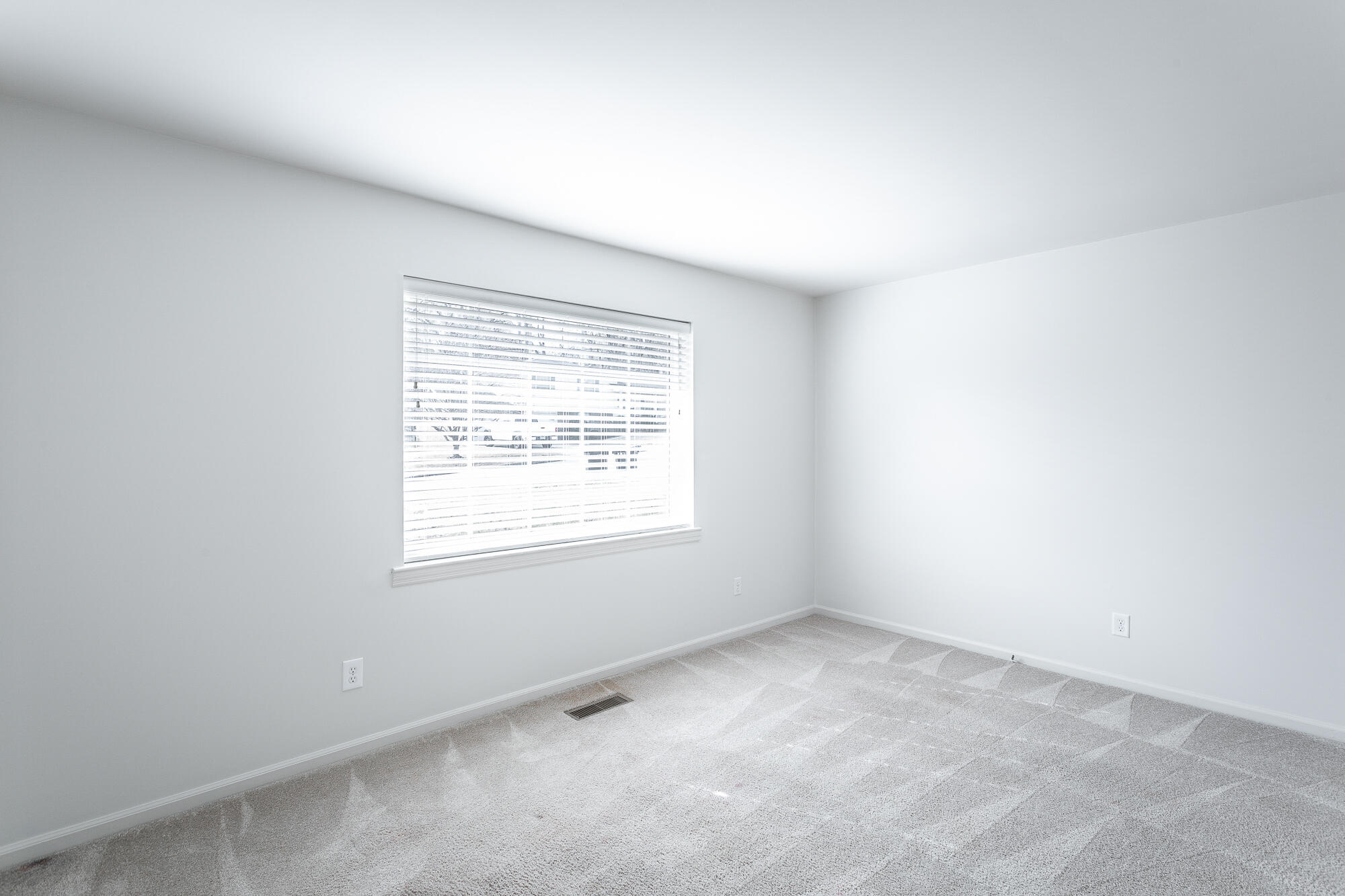 935 Kennington Hills Drive