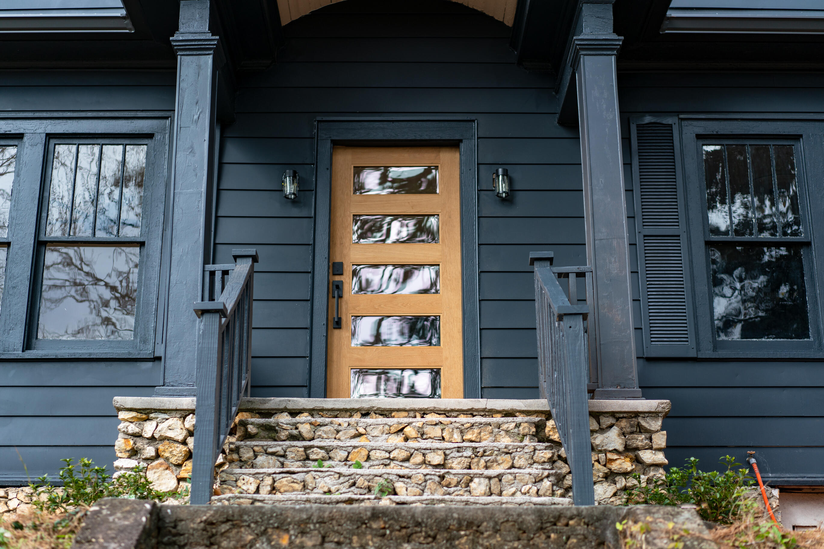 411 Sioux Trail