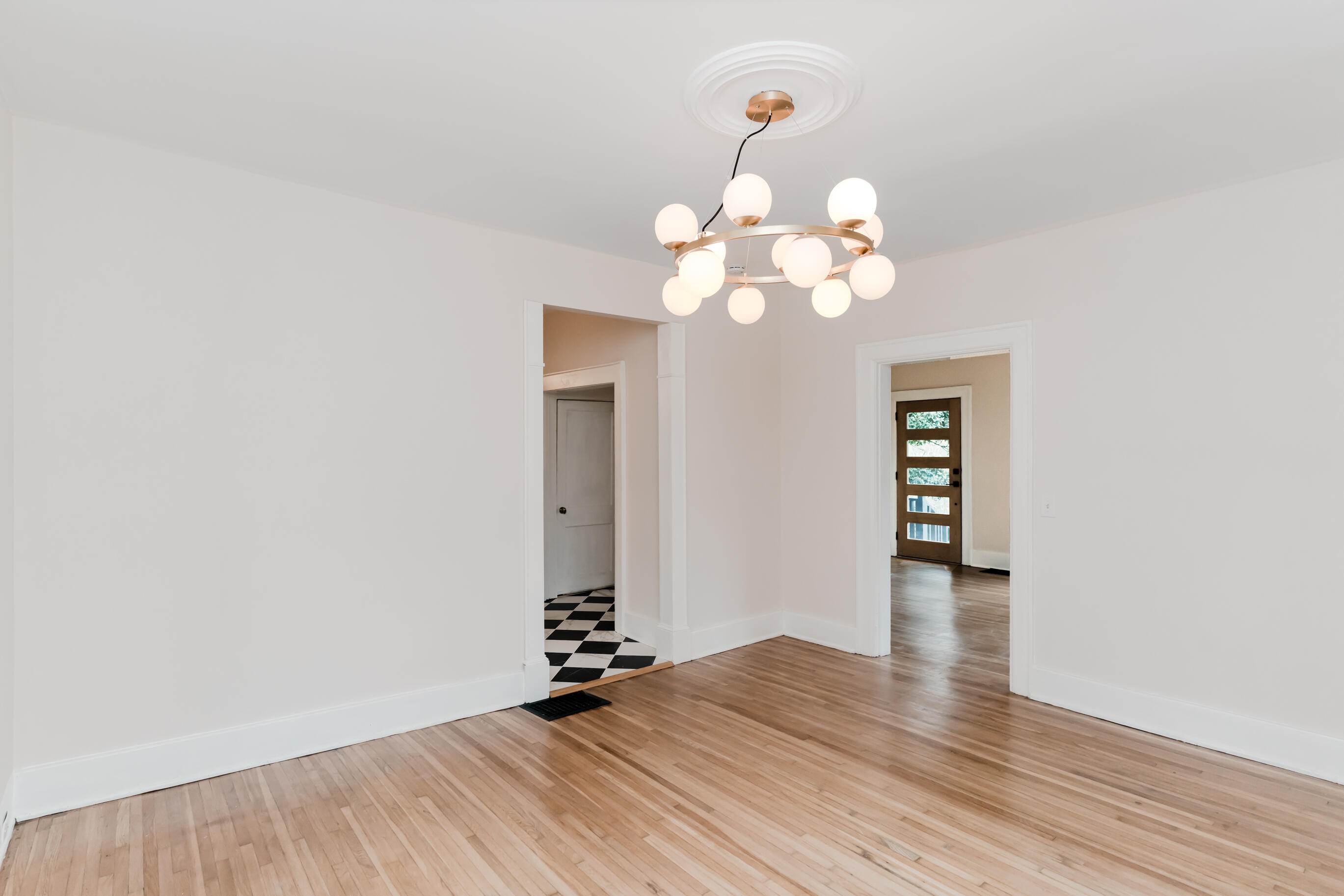 411 Sioux Trail