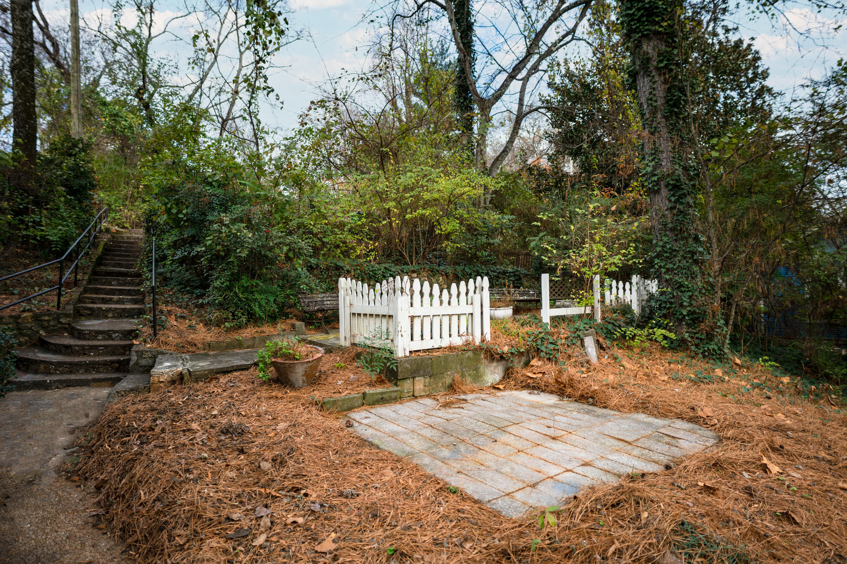 411 Sioux Trail