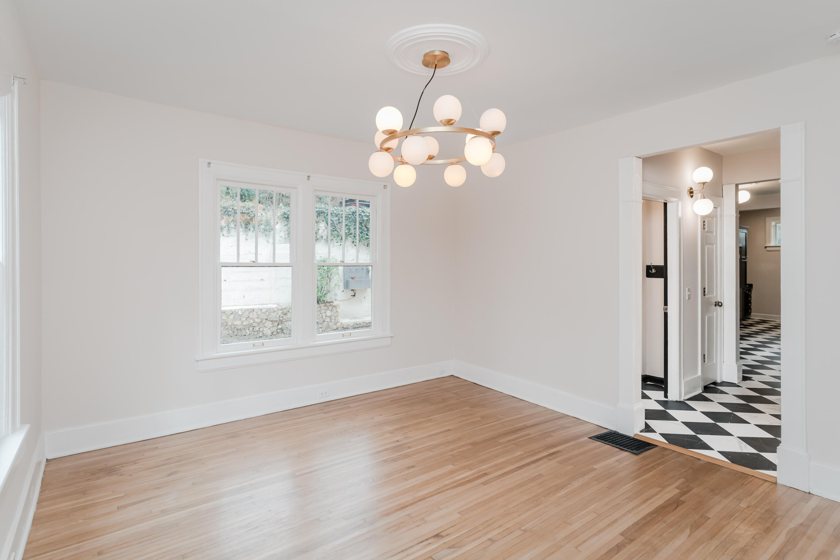 411 Sioux Trail