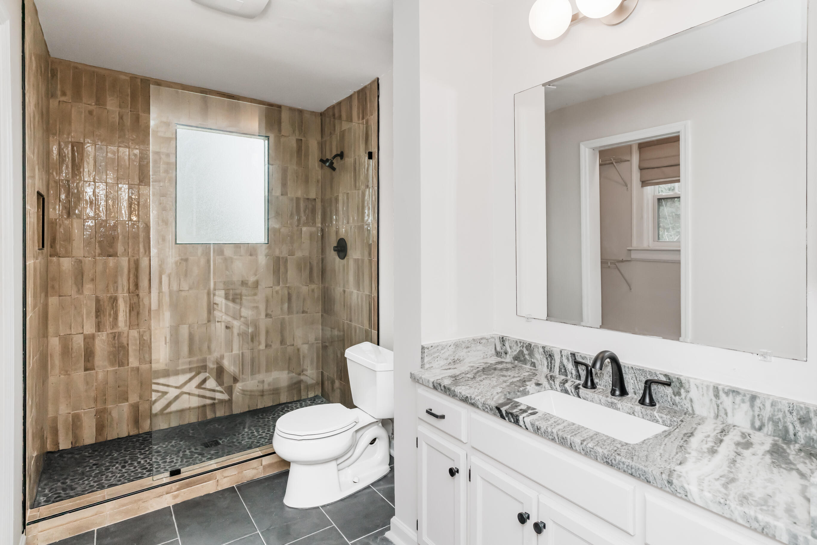 411 Sioux Trail