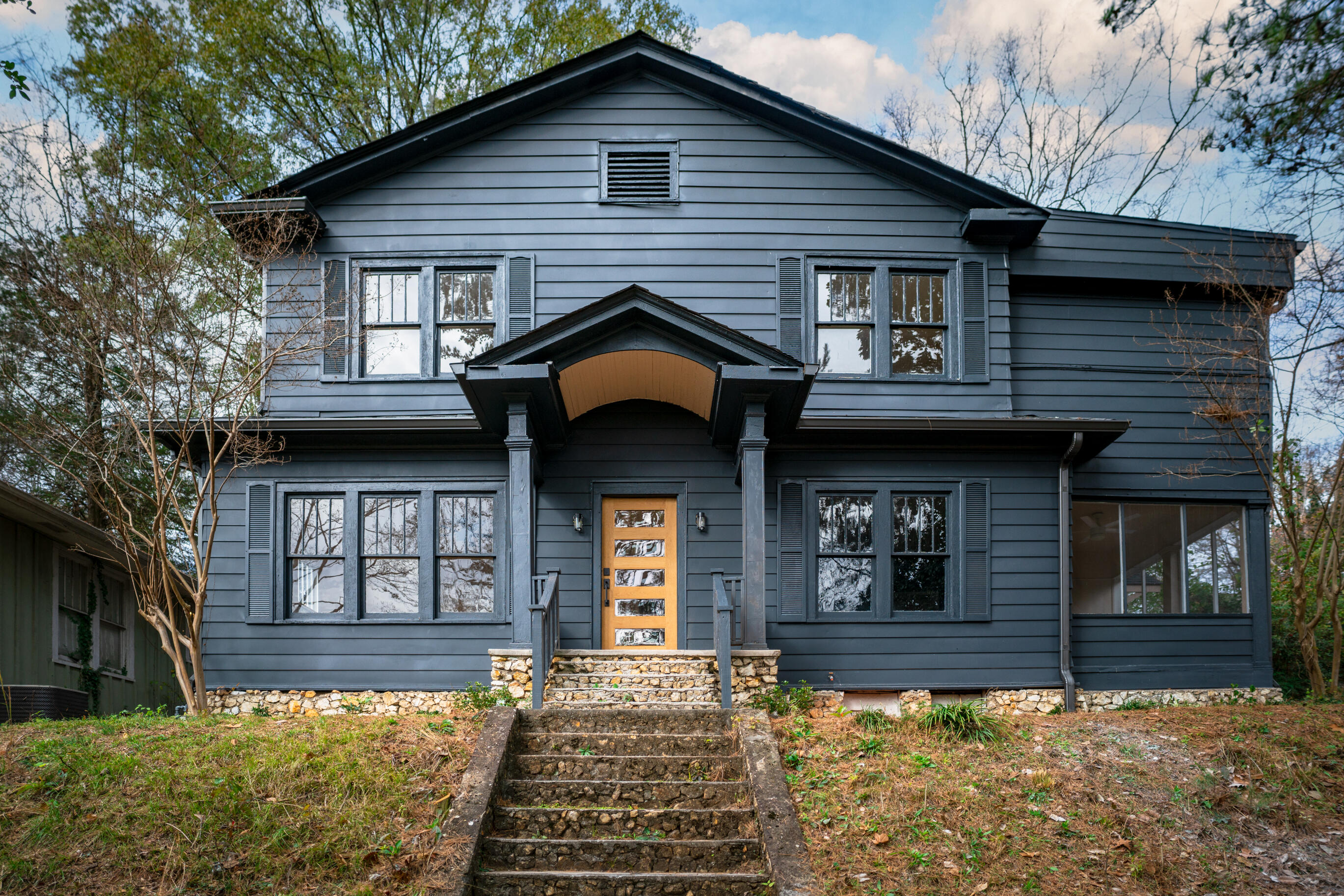 411 Sioux Trail