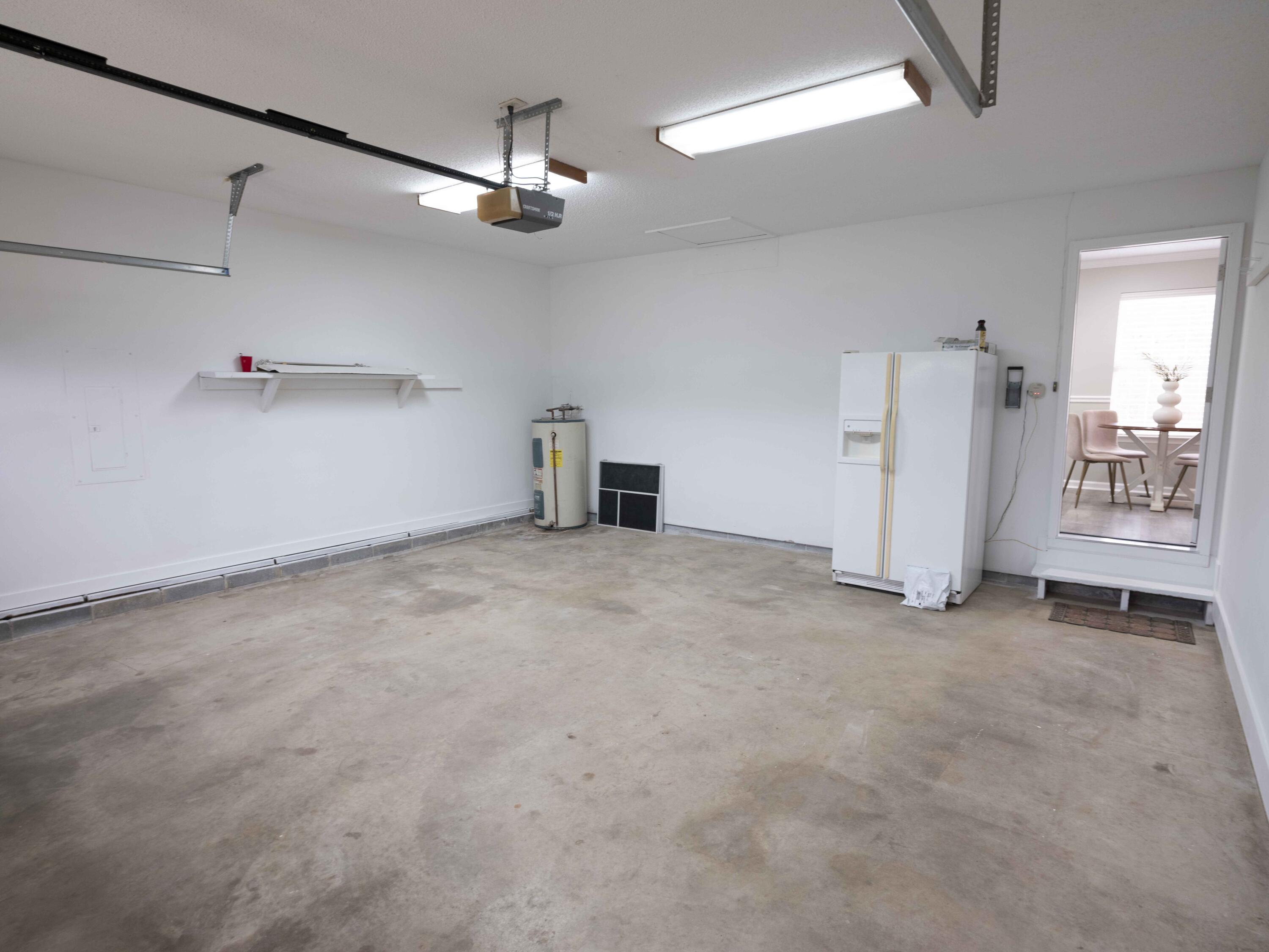1142 Lightning Drive