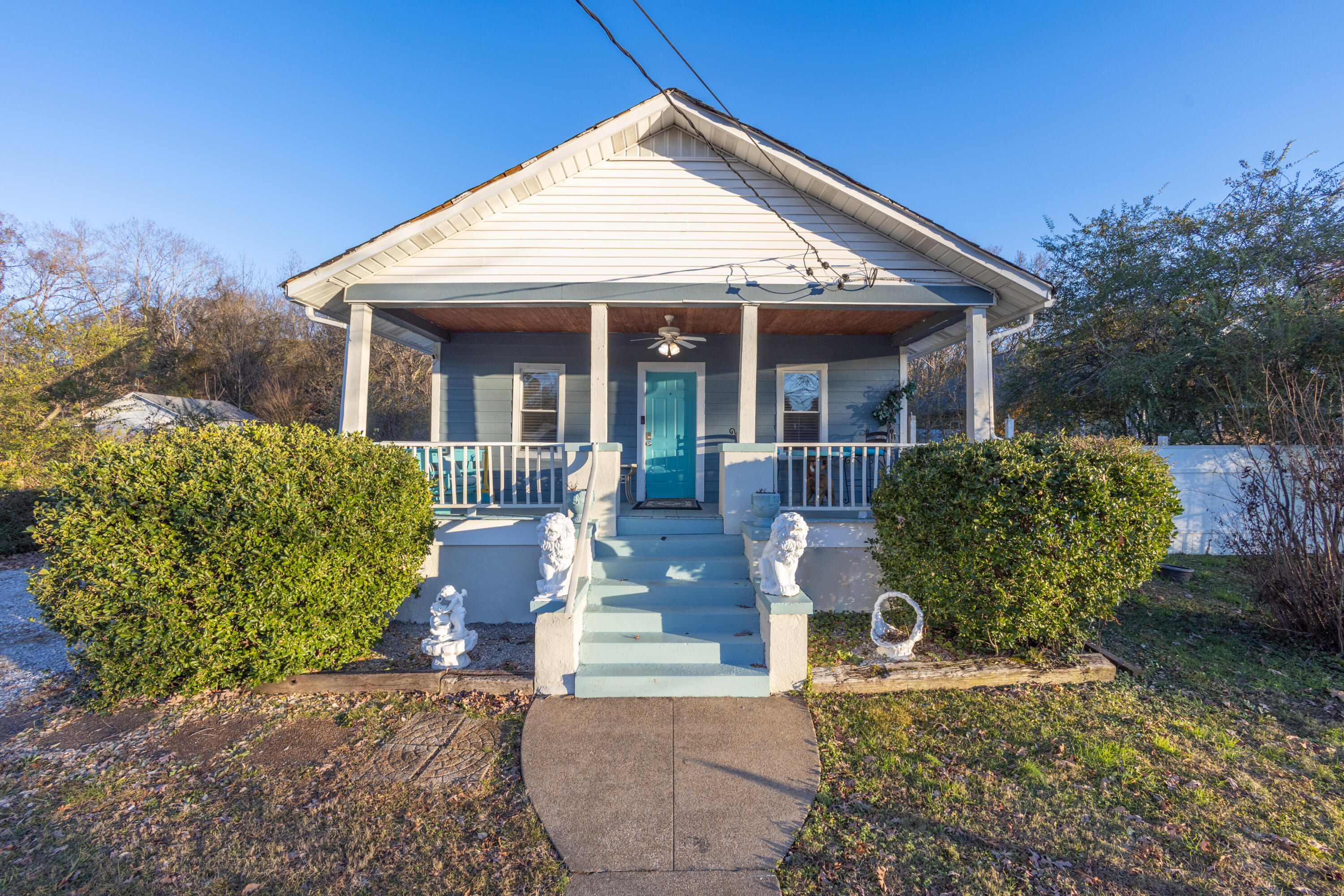 3220 Redding Road