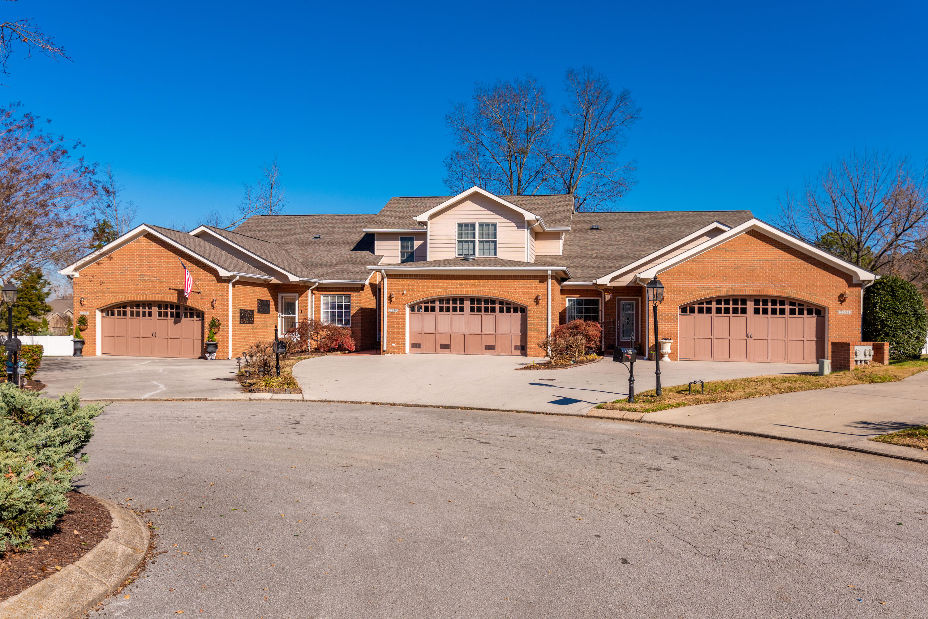 2538 Saint Lucie Court