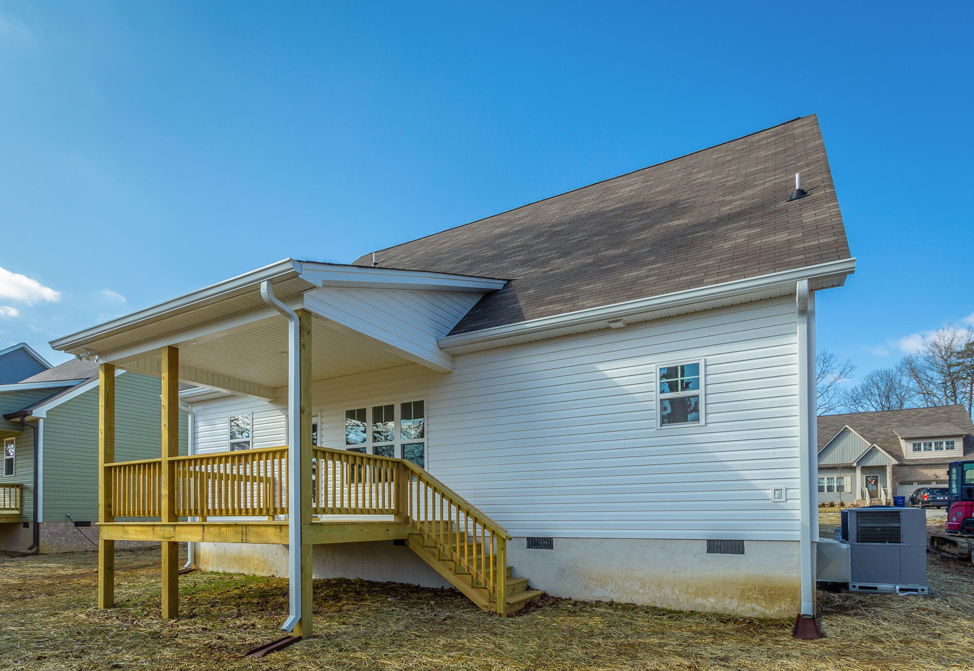 1820 Oakvale Drive, 46
