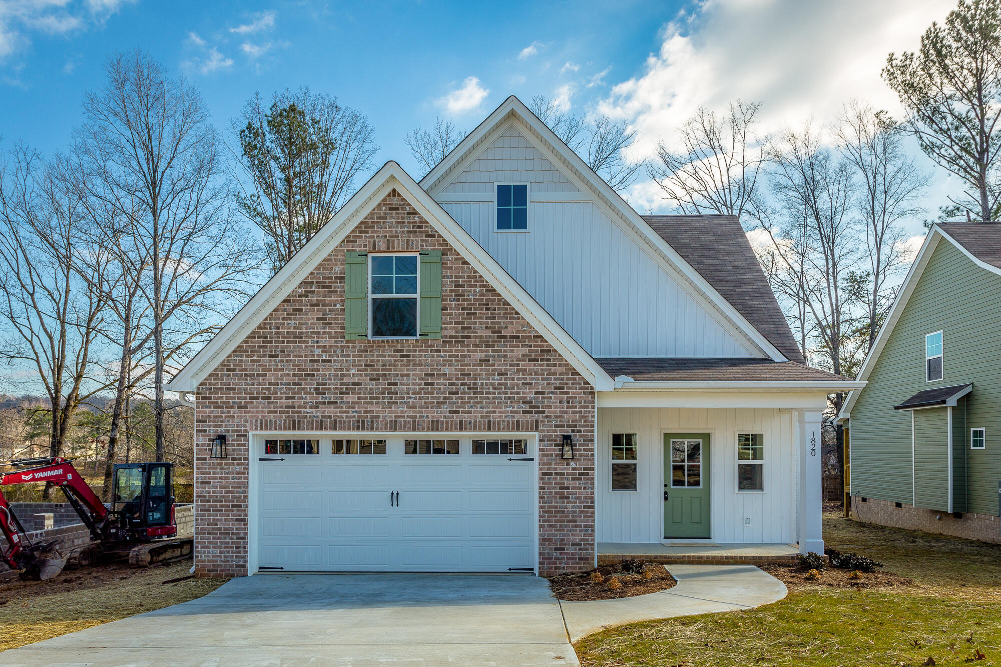 1820 Oakvale Drive, 46