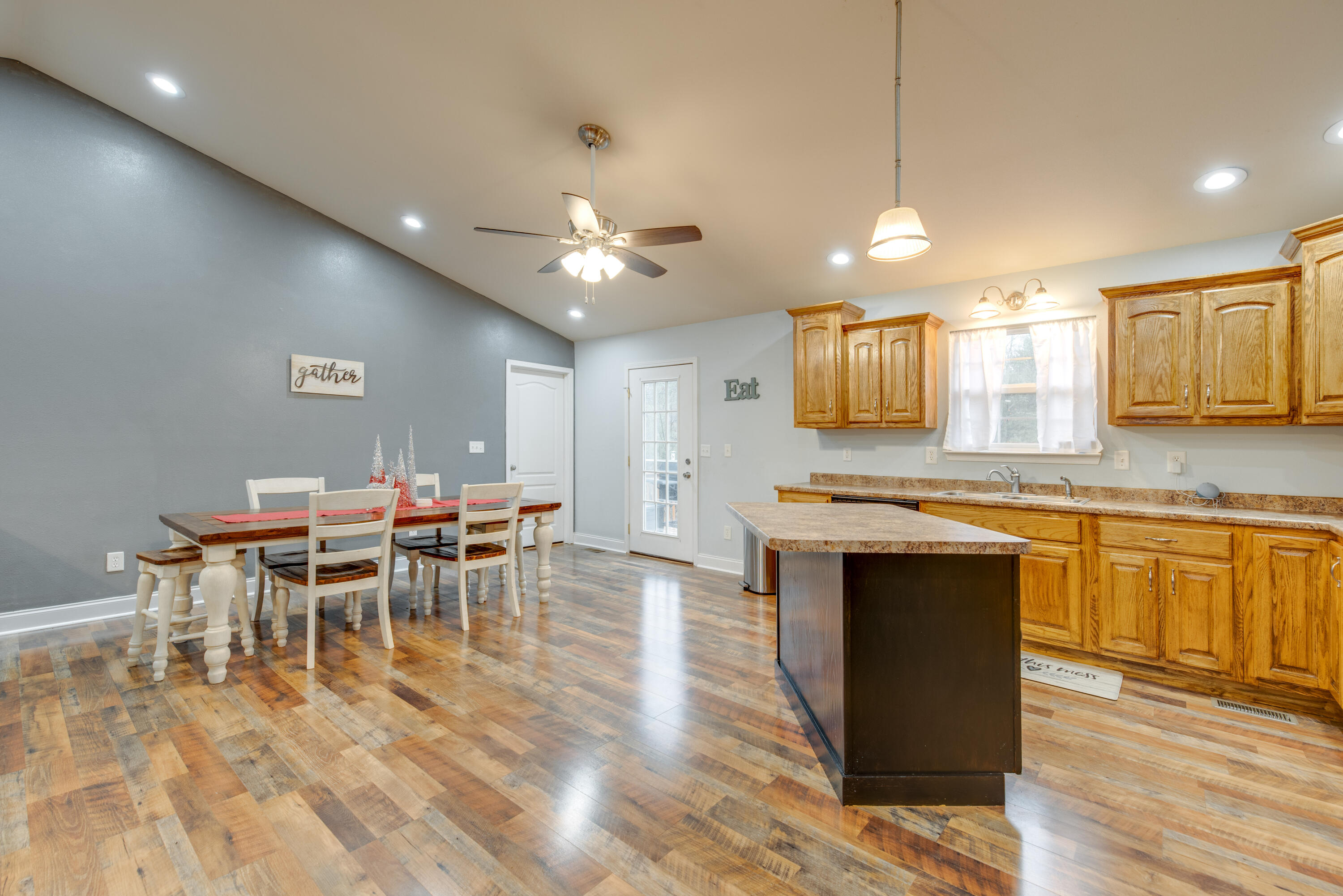 252 Windy Ridge Drive