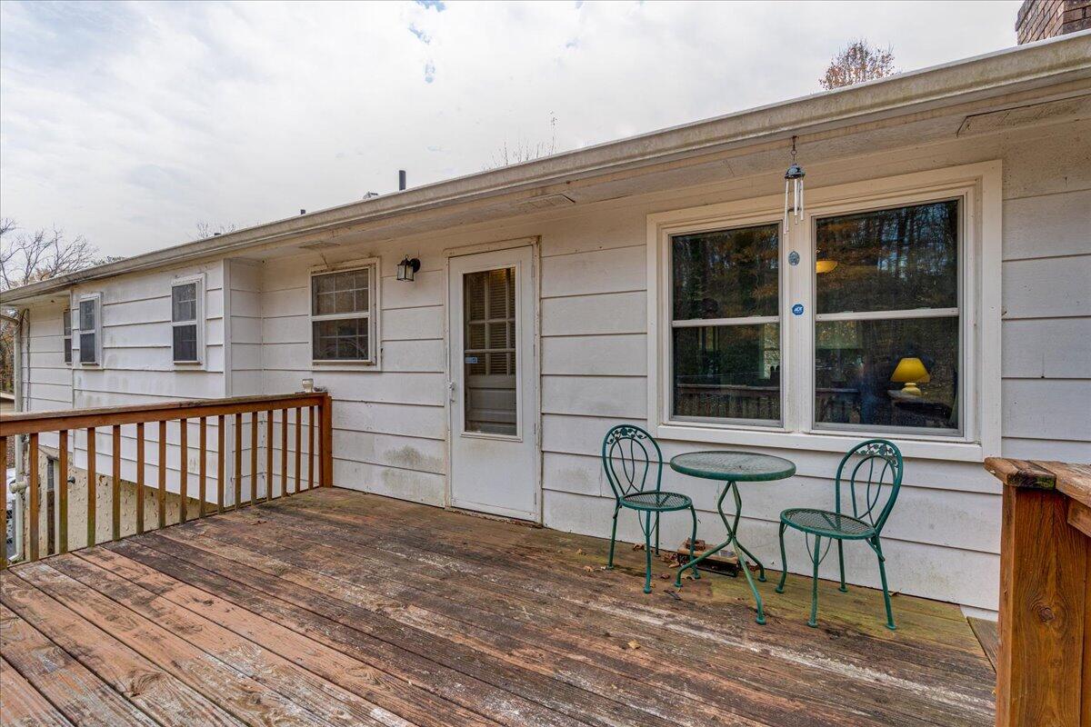 6003 Ticonderoga Circle