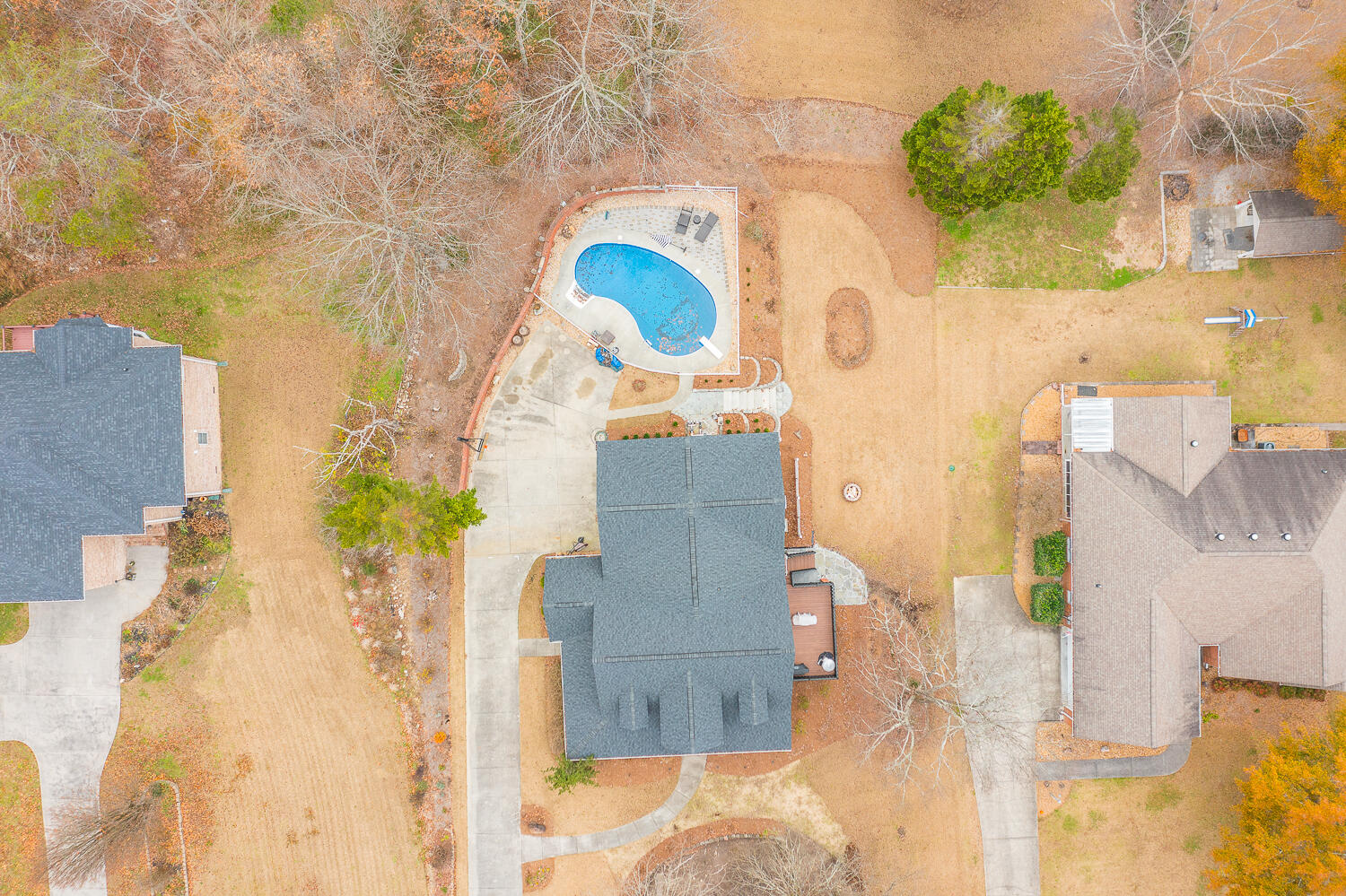 3216 Leona Drive