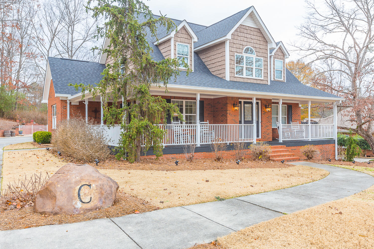 3216 Leona Drive