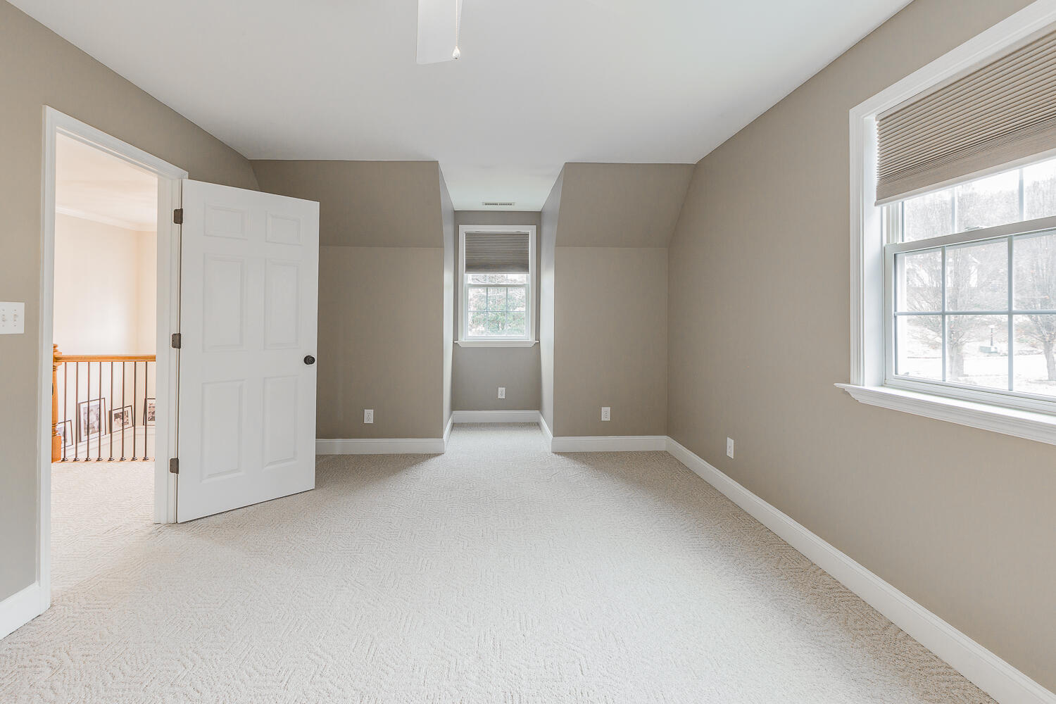 3216 Leona Drive