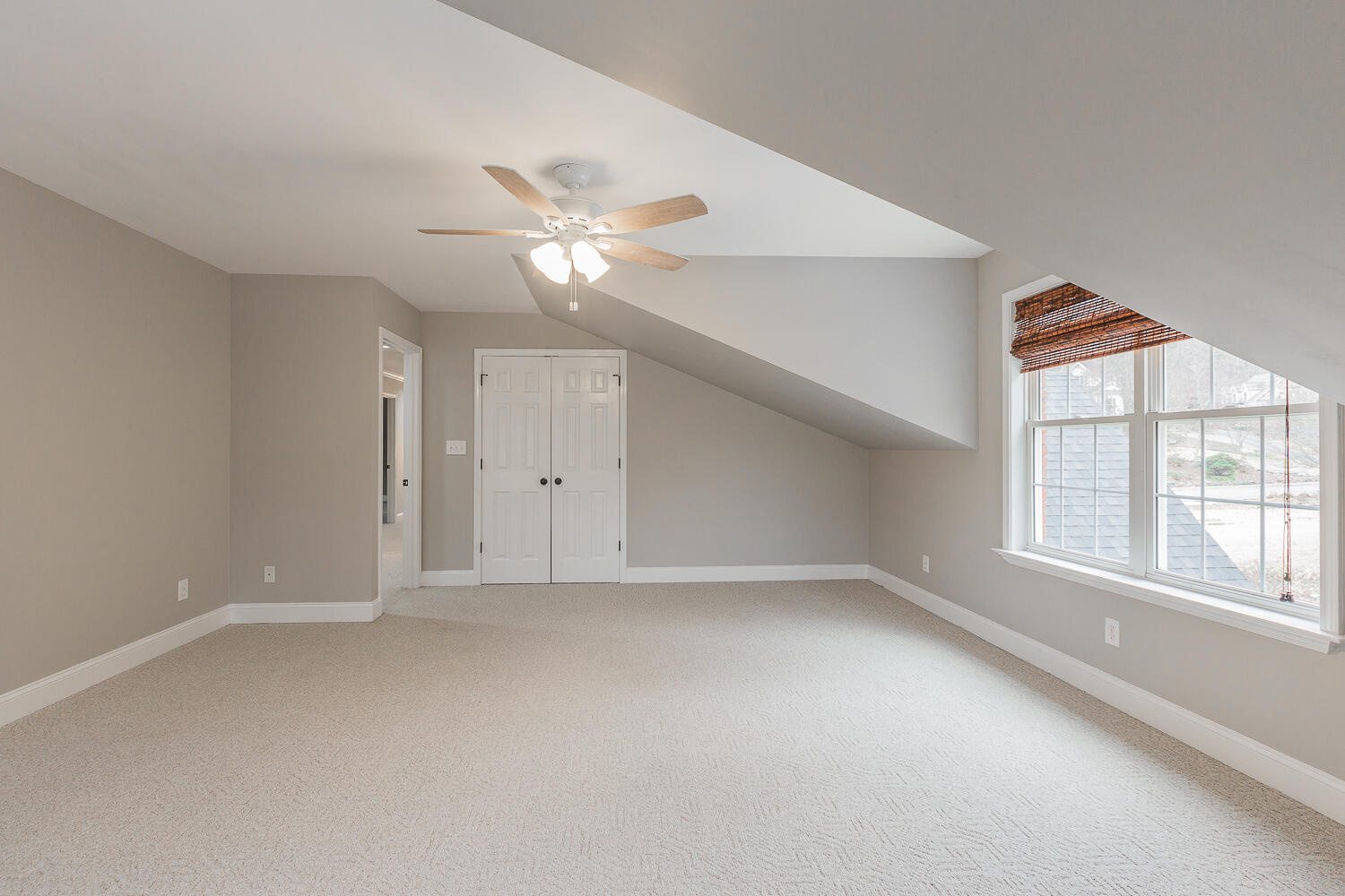 3216 Leona Drive