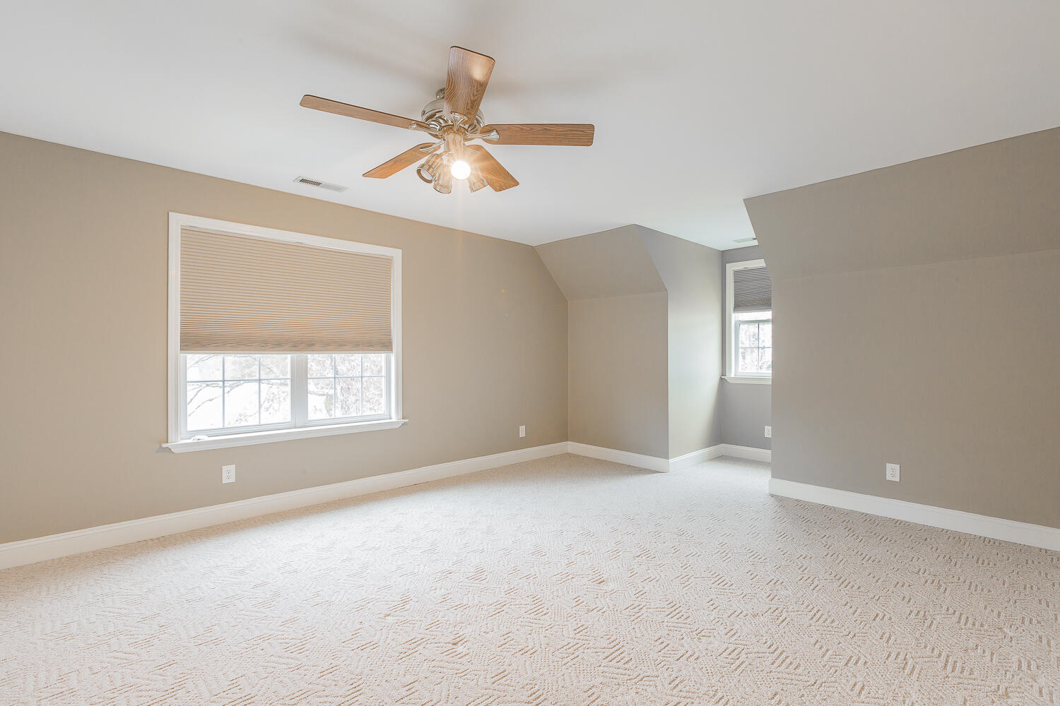 3216 Leona Drive
