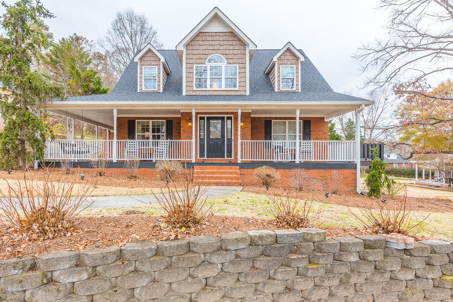 3216 Leona Drive