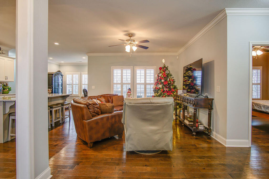 1094 Boynton Drive