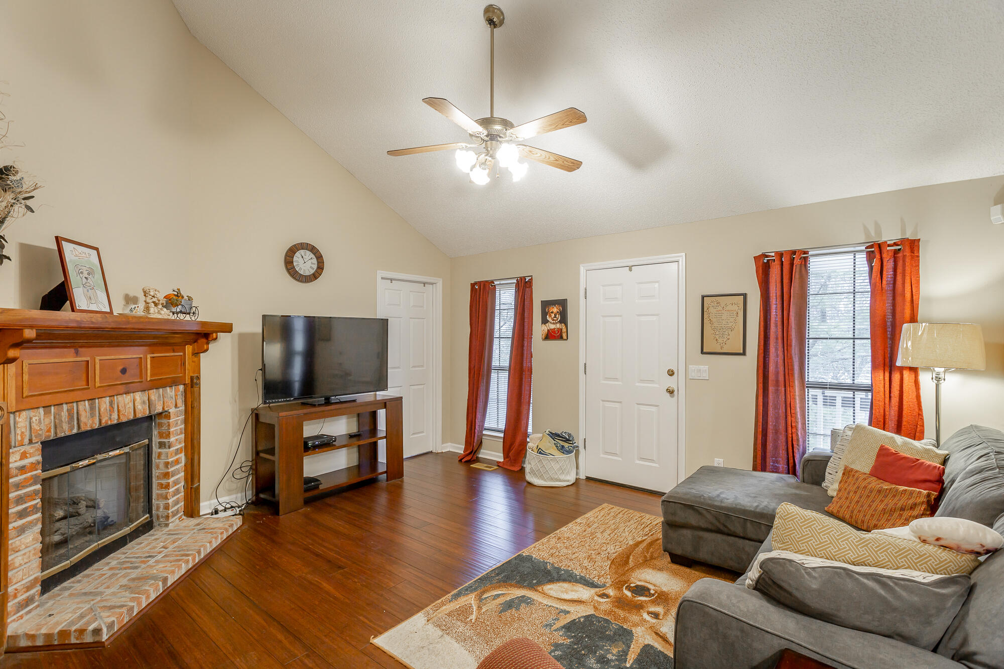 5200 Darrowby Drive
