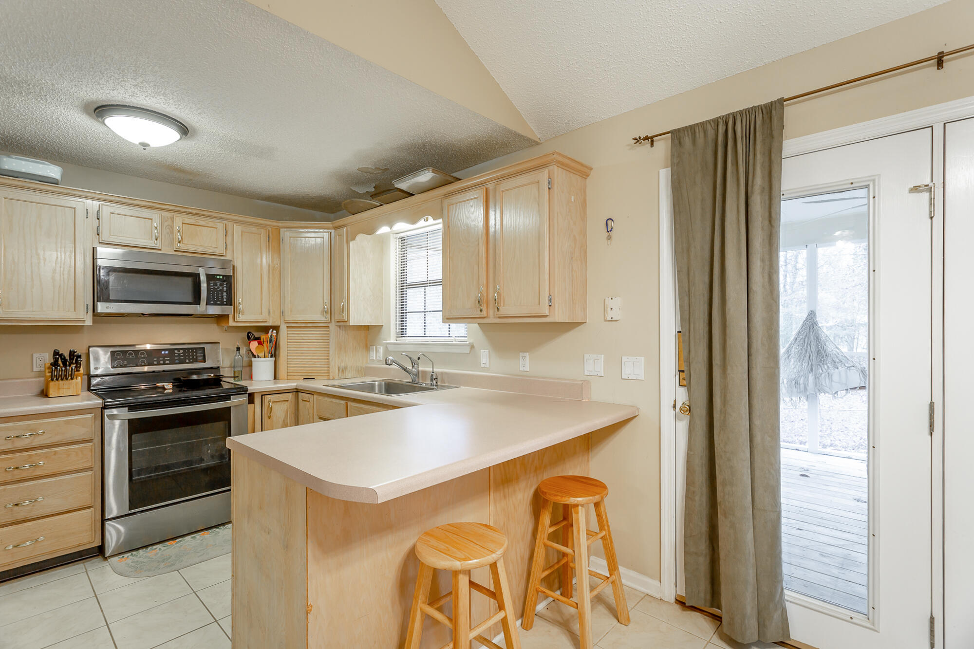 5200 Darrowby Drive