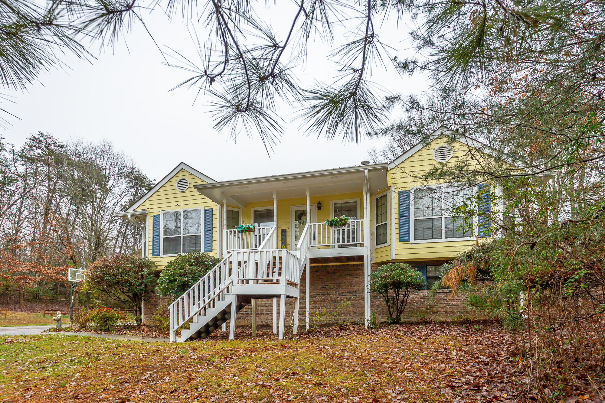5200 Darrowby Drive