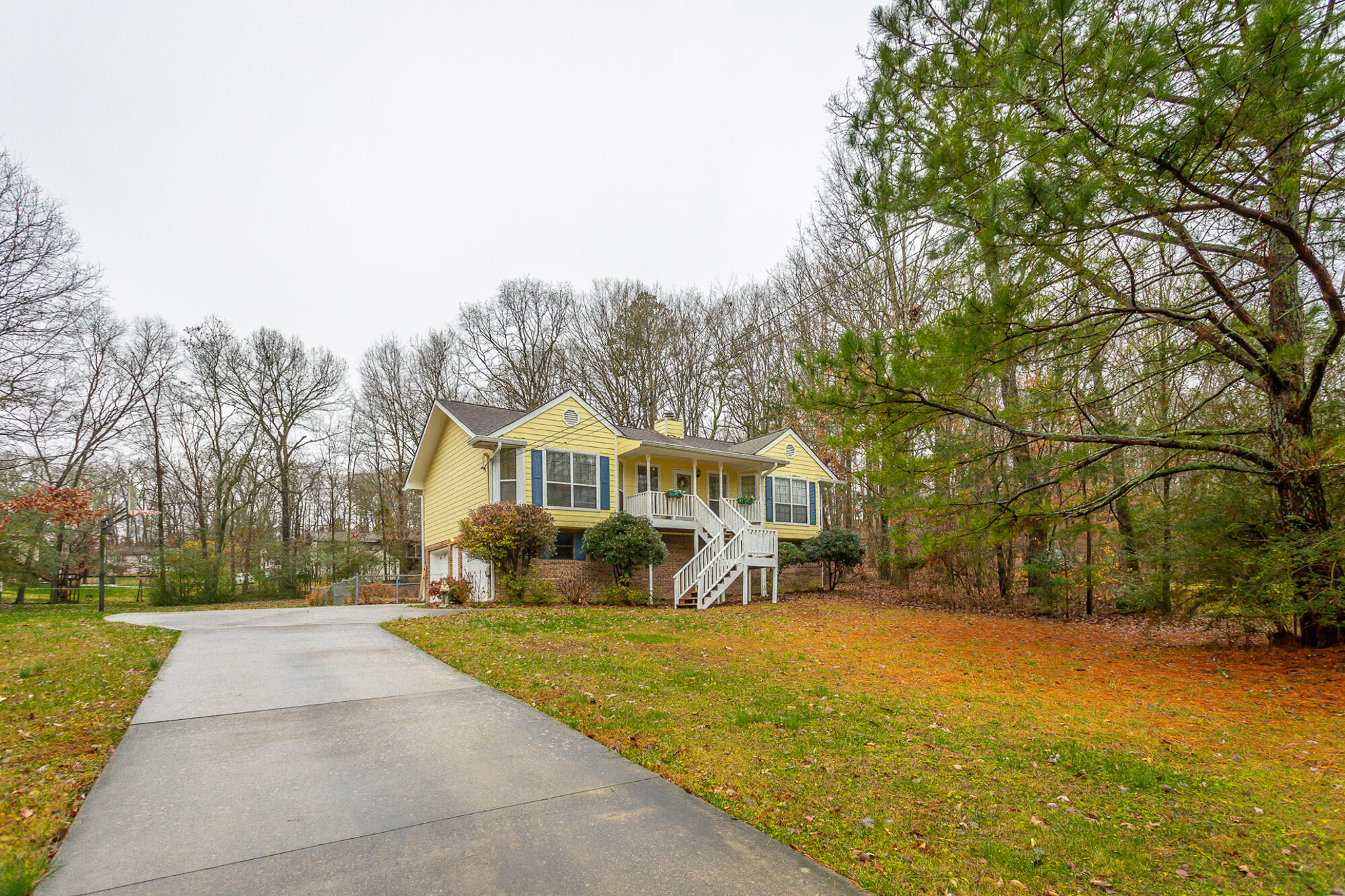 5200 Darrowby Drive