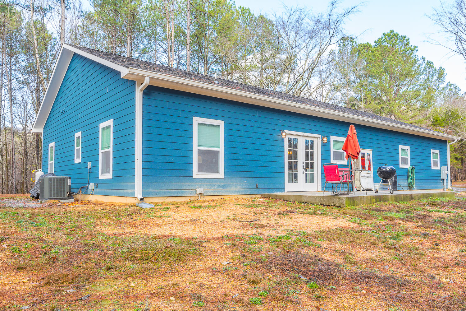 990 Hemphill Road