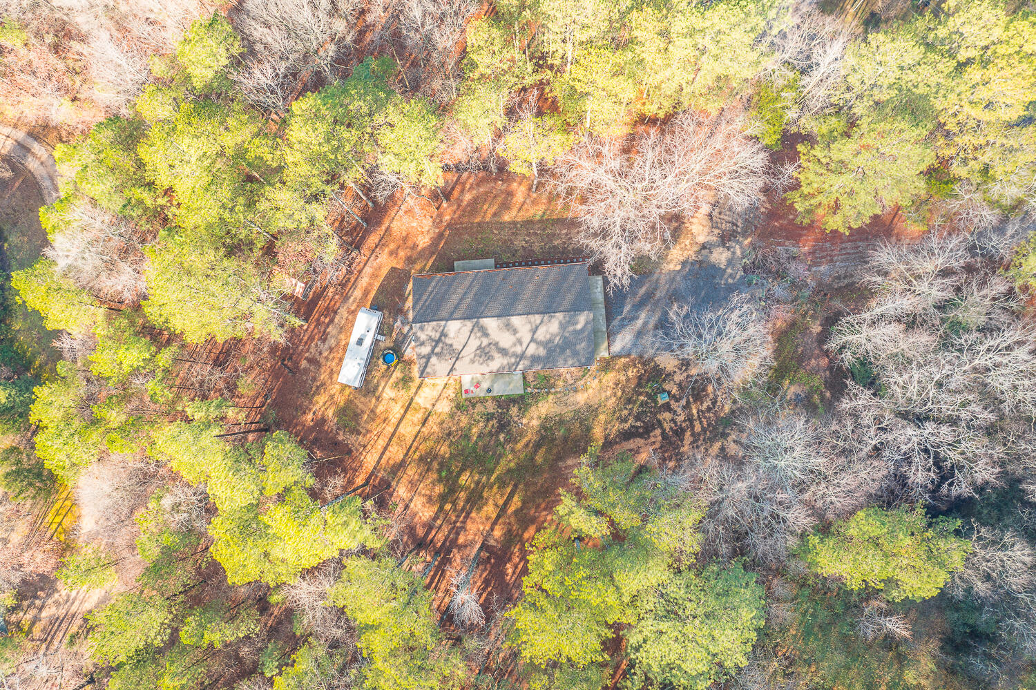 990 Hemphill Road