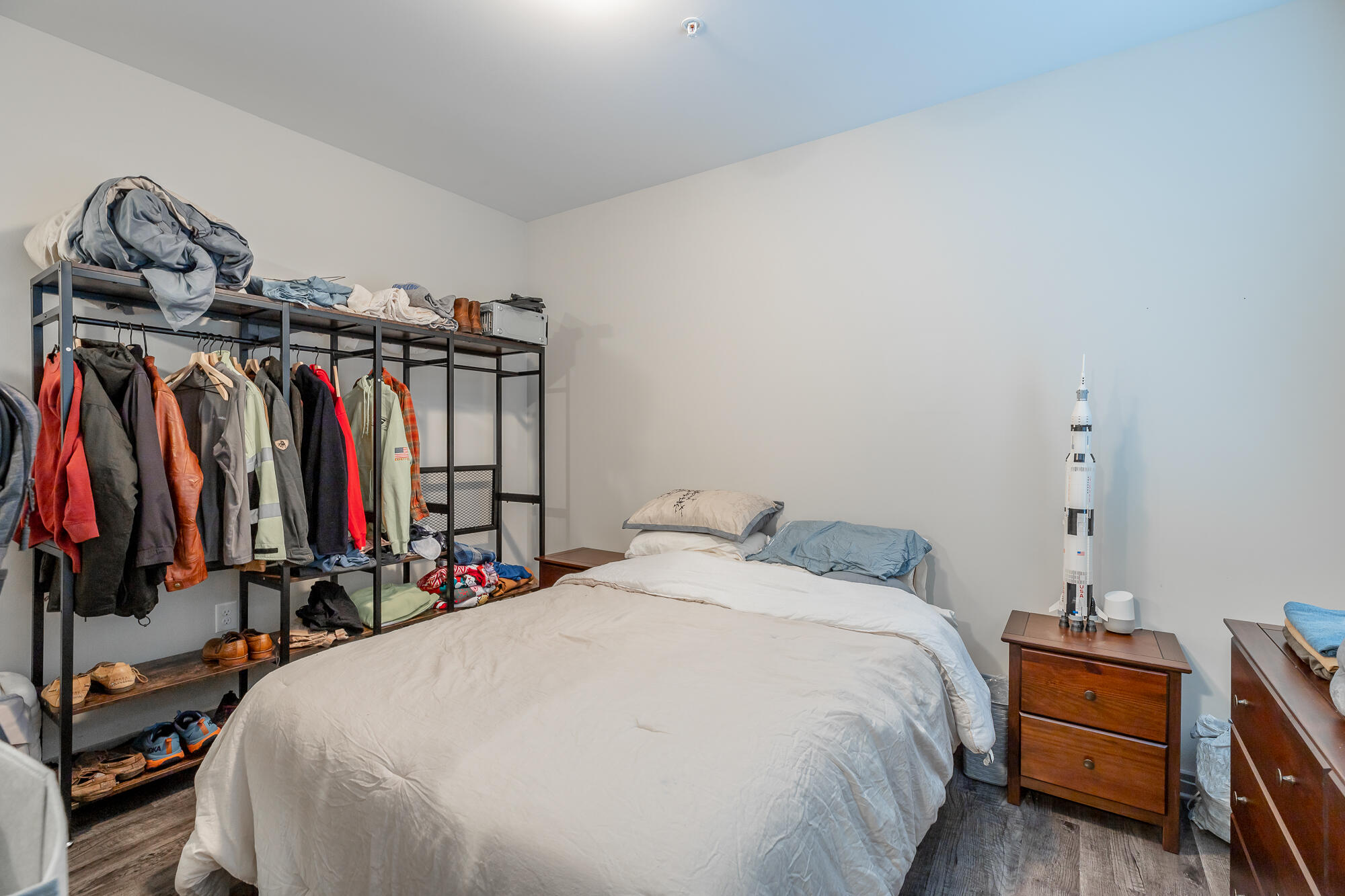 782 Riverfront Parkway, 415