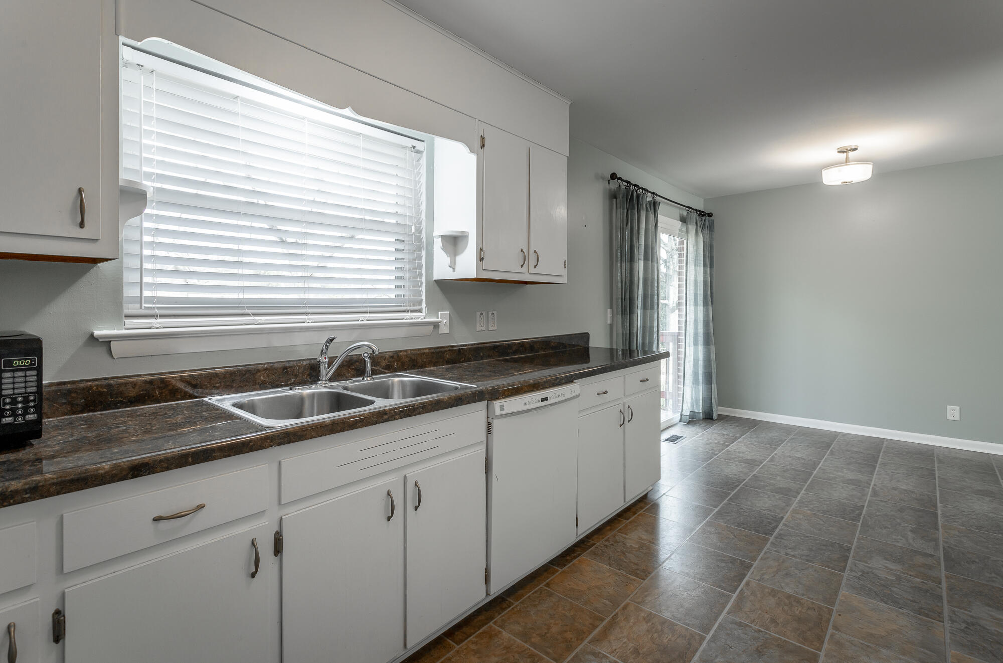 1321 Lynnhaven Circle