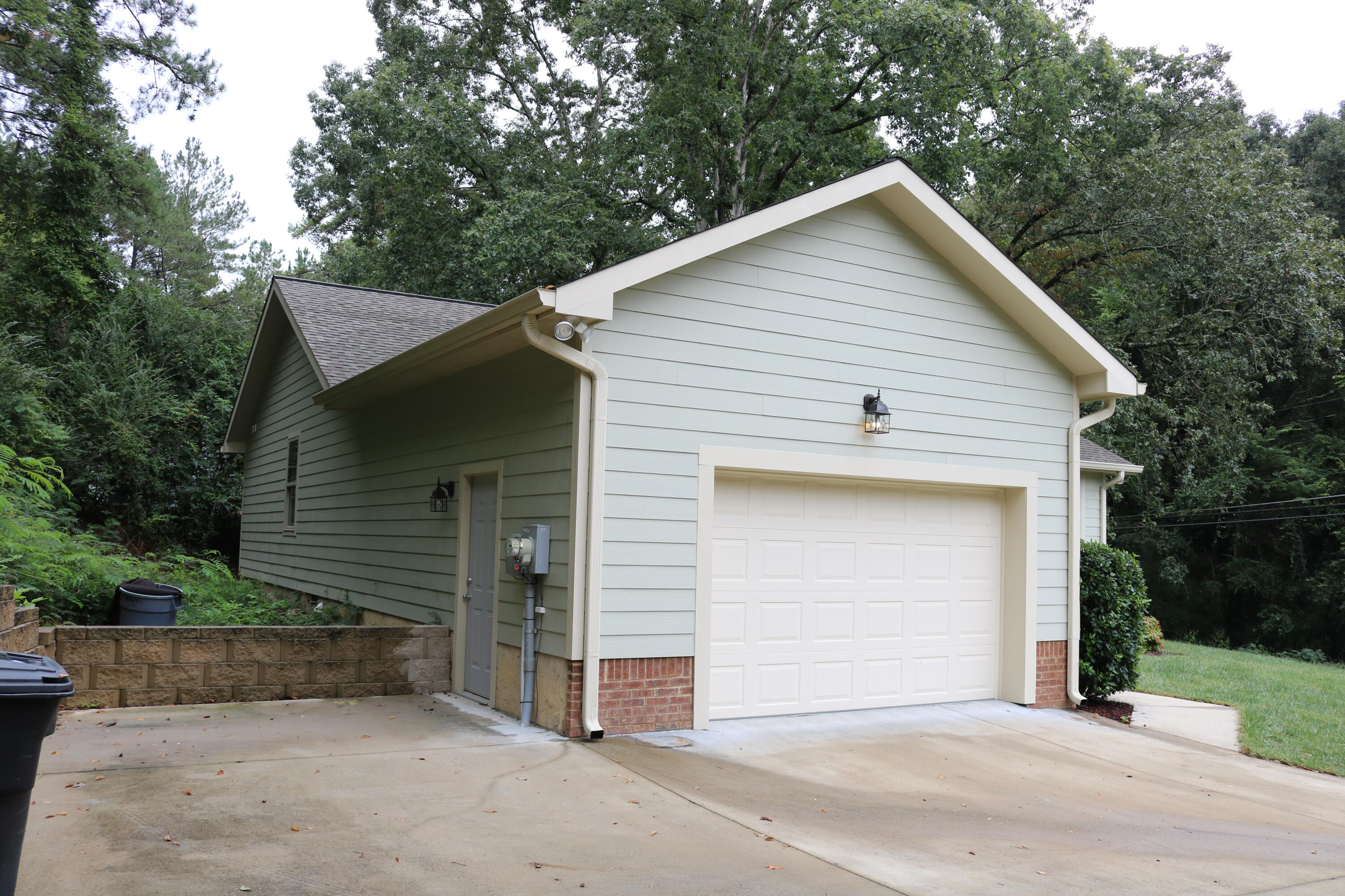 8931 Fuller Road