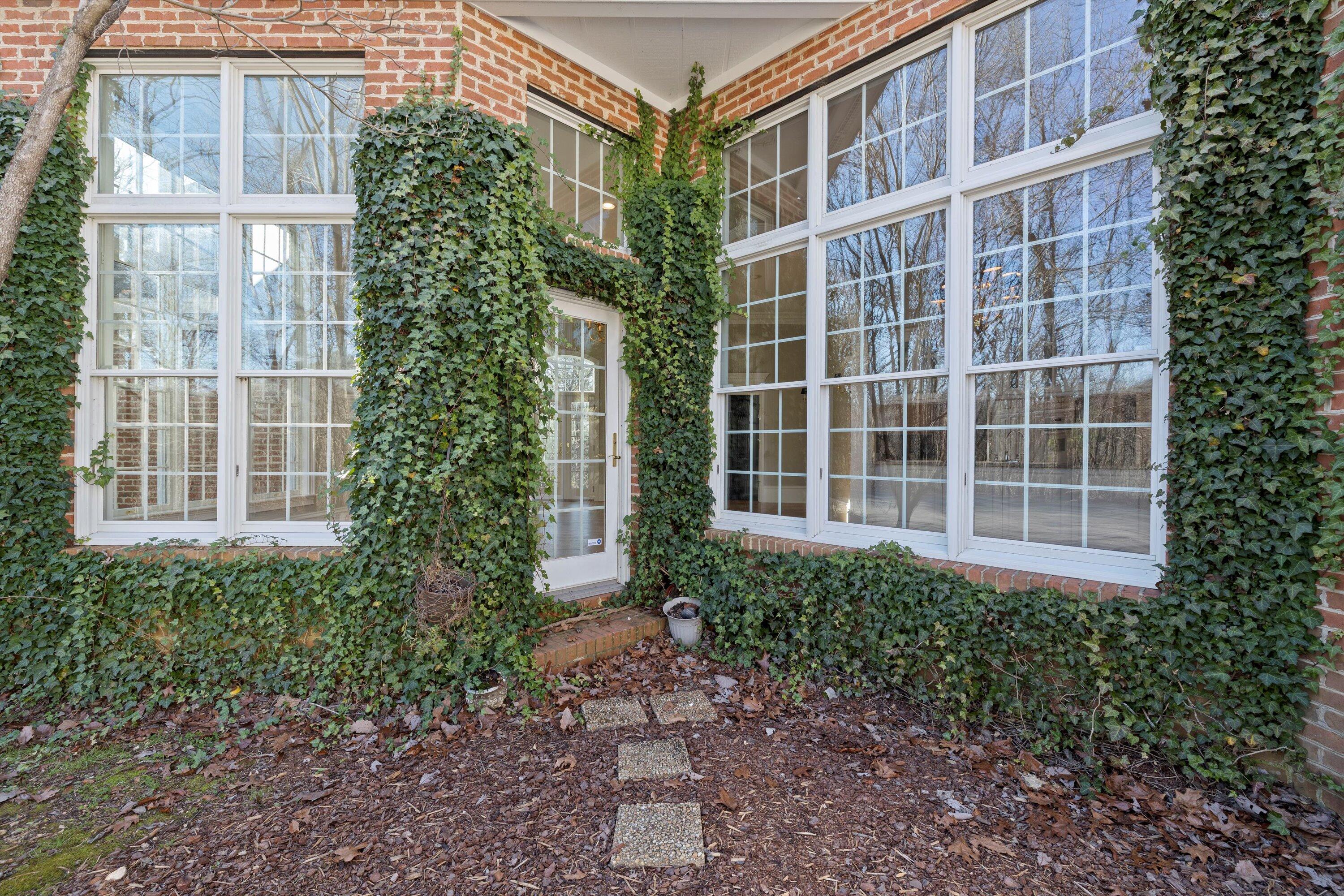 9014 E Hwy 136, LaFayette