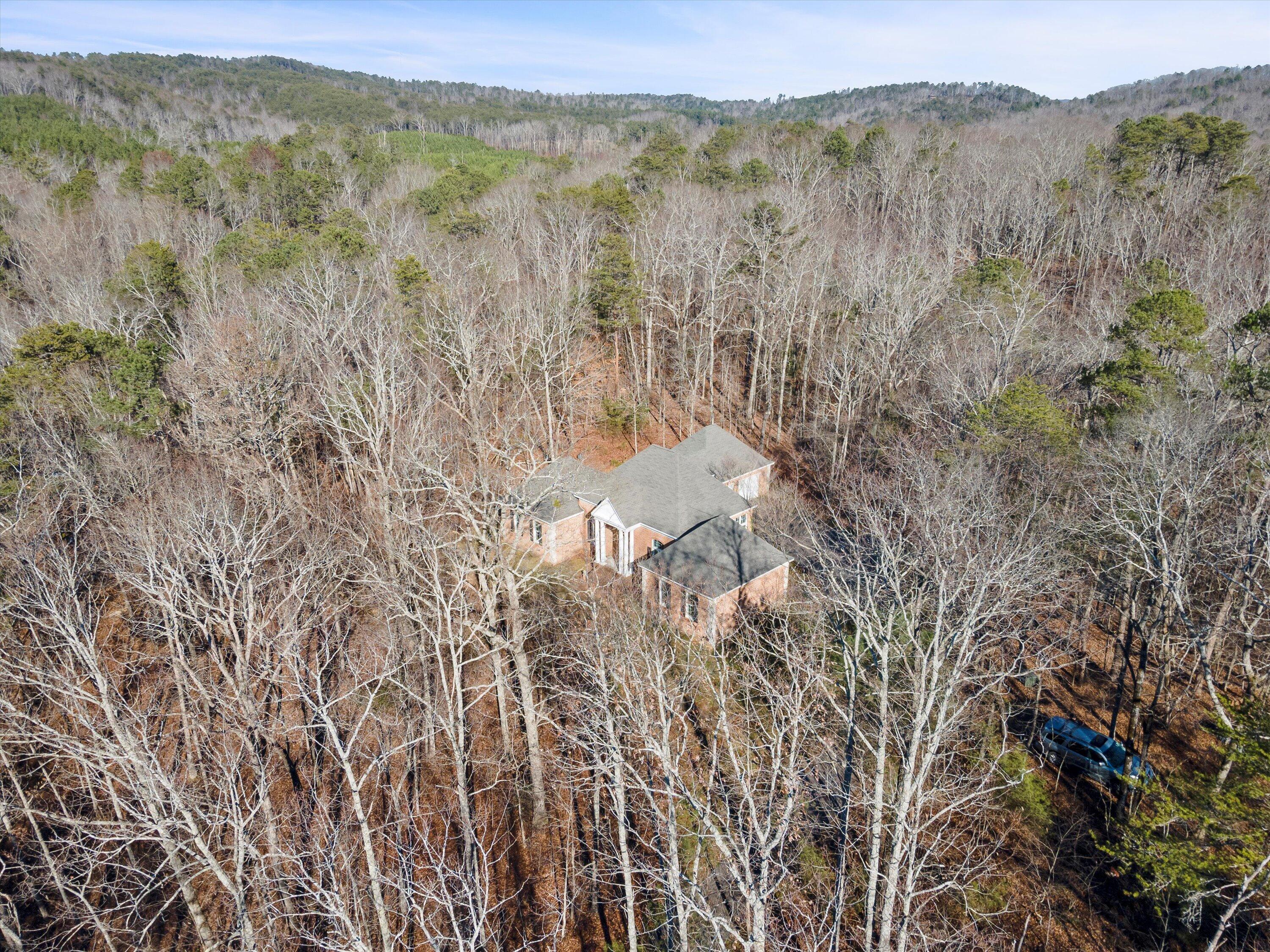 9014 E Hwy 136, LaFayette