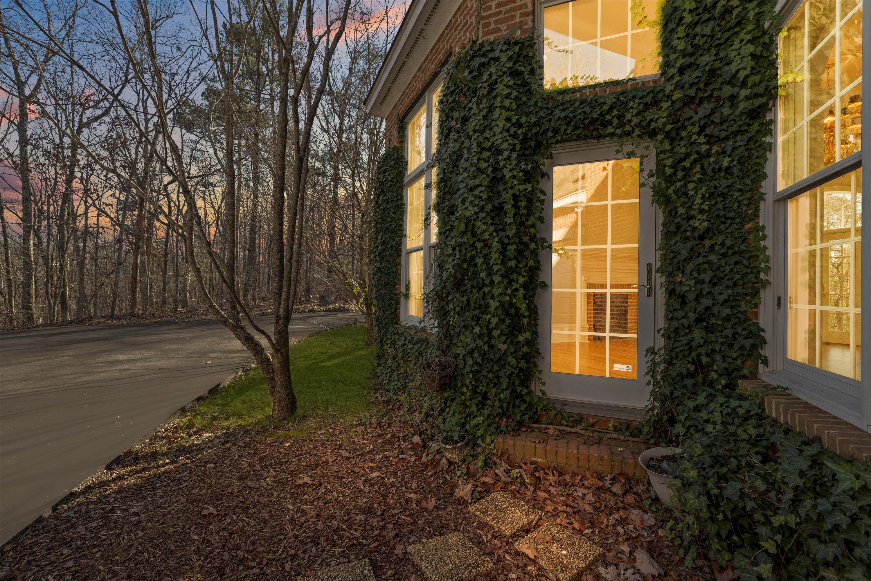9014 E Hwy 136, LaFayette