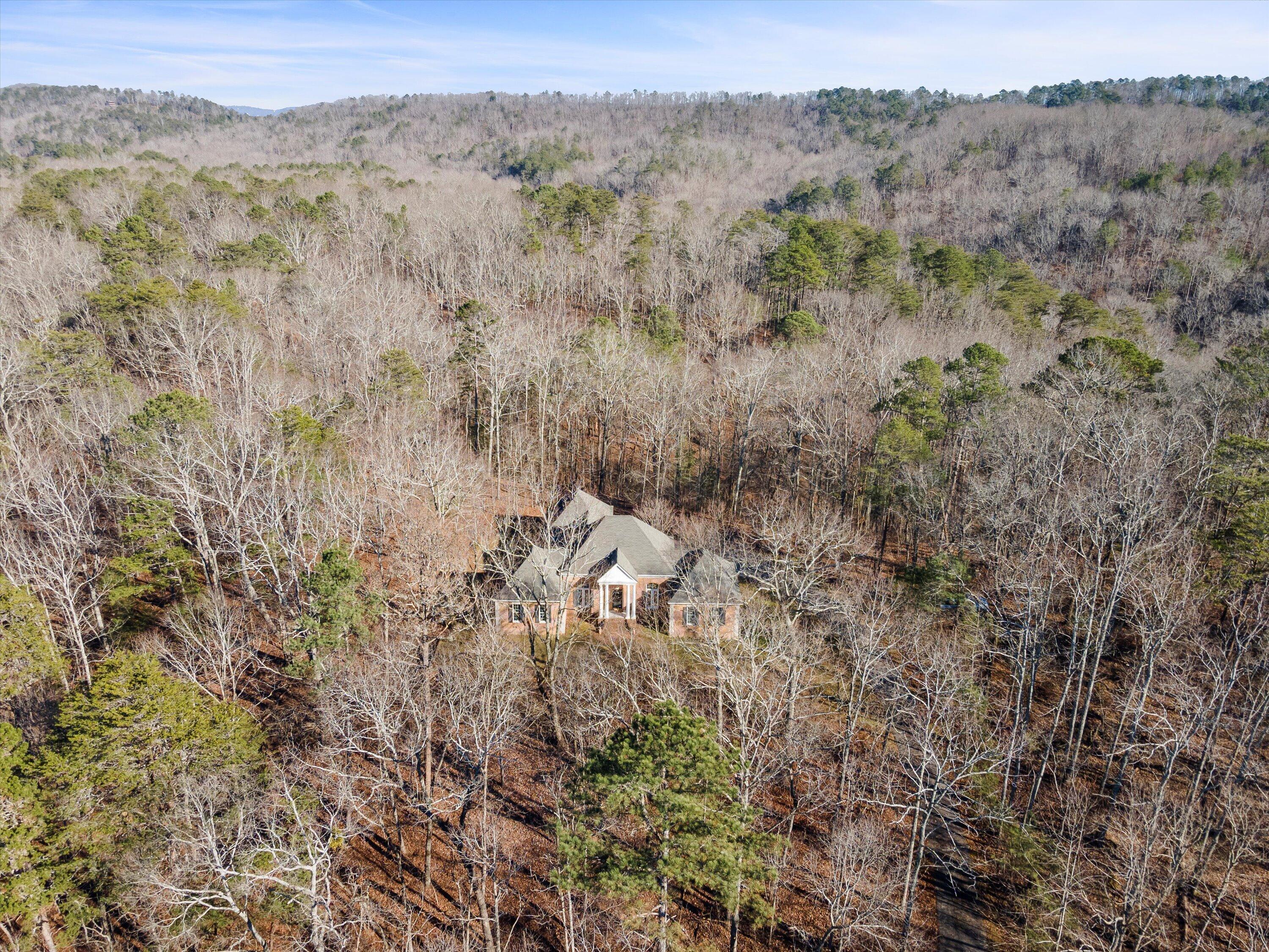9014 E Hwy 136, LaFayette