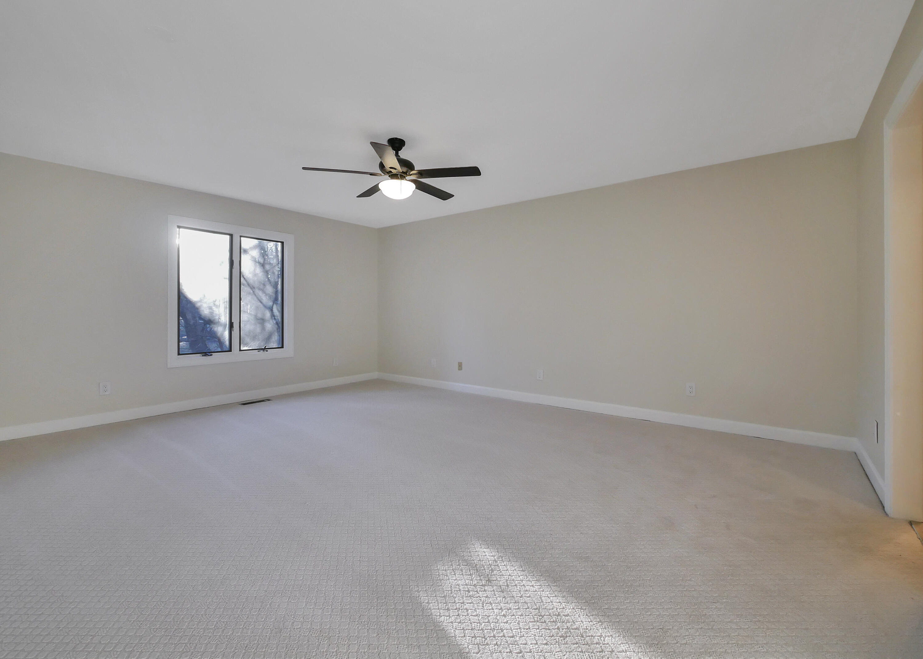 1619 Taft Highway
