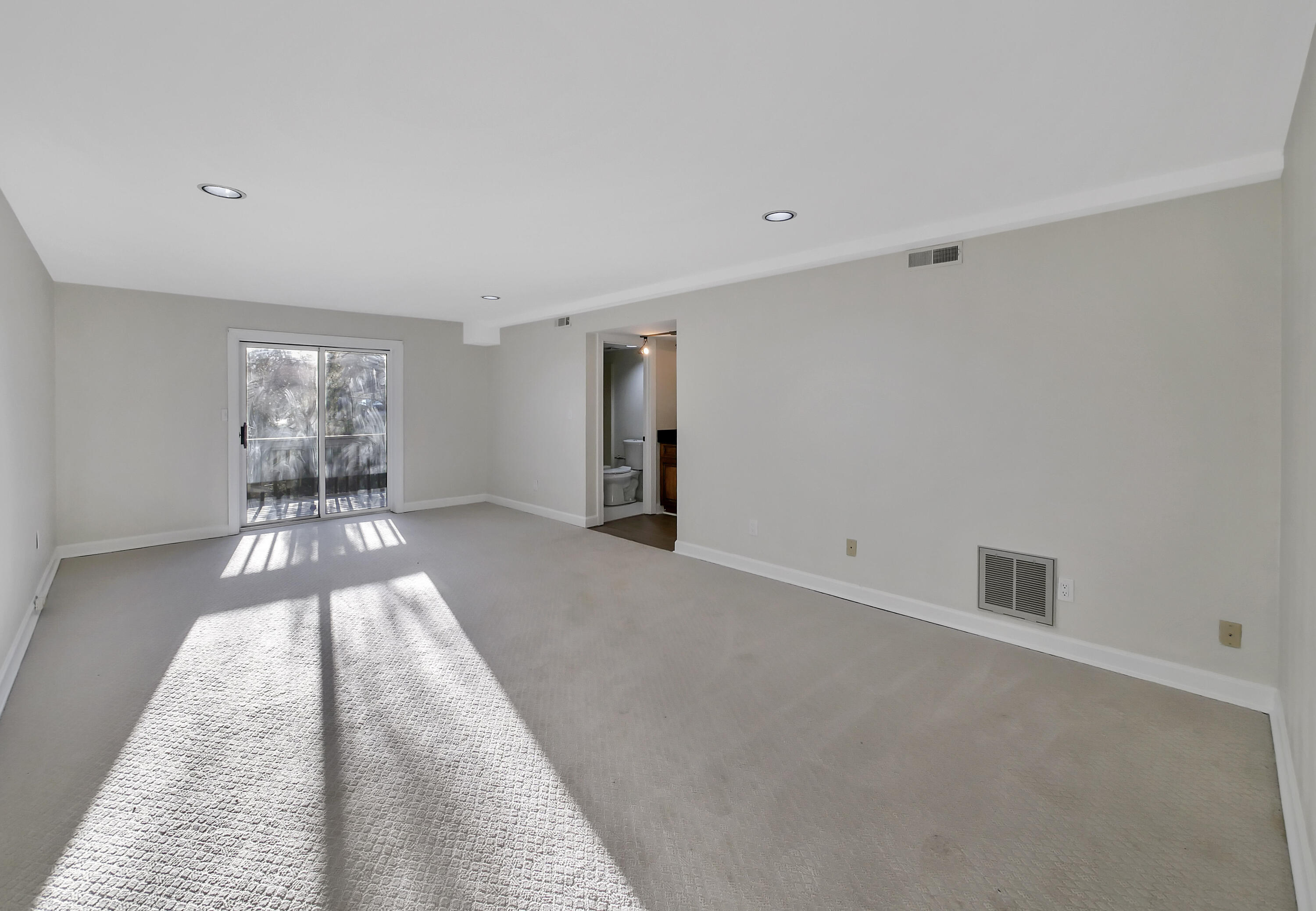 1619 Taft Highway