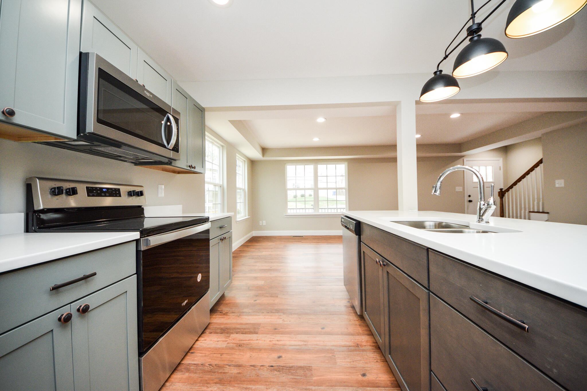 195 SW Silver Maple Circle