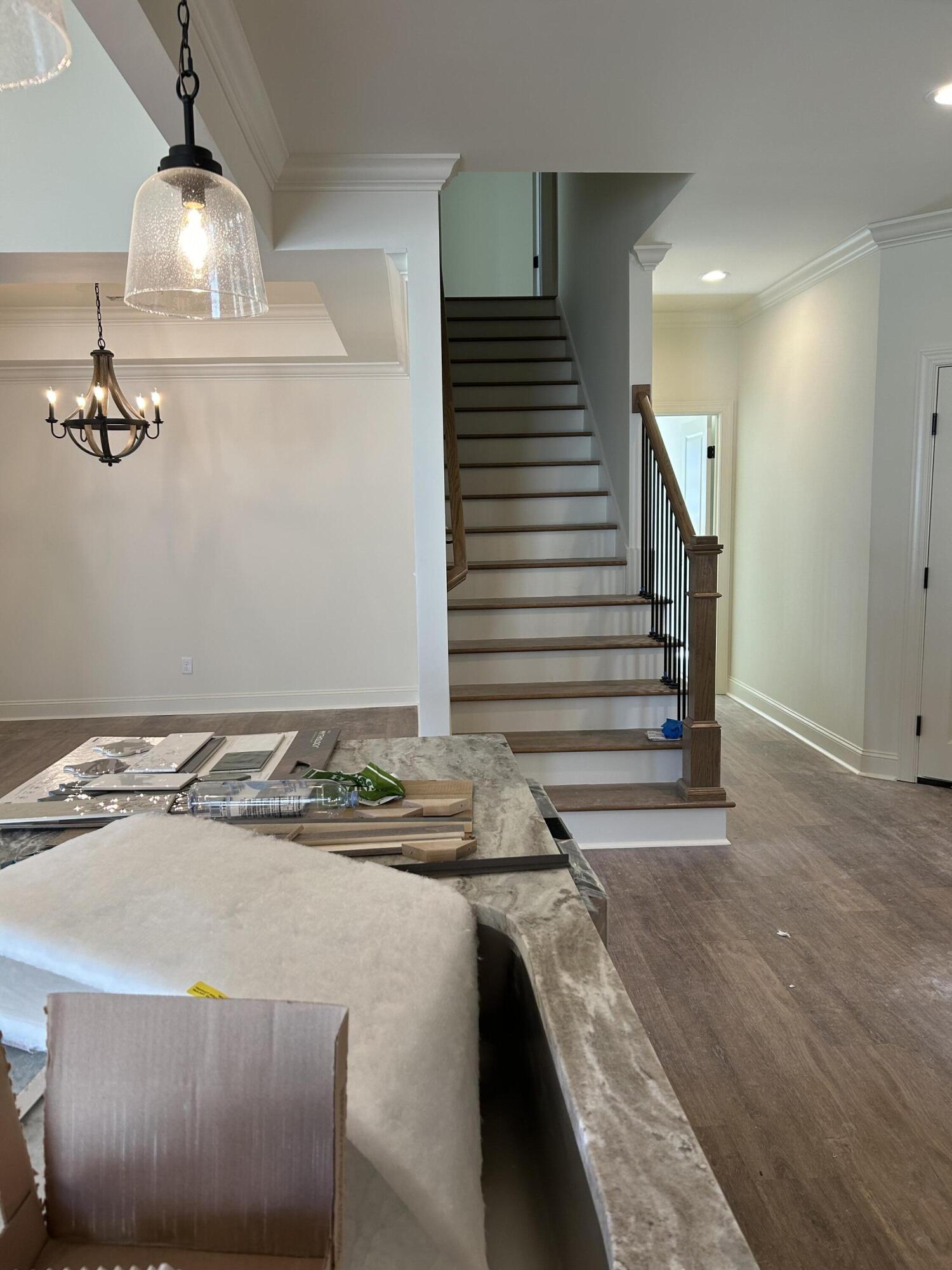 1052 Silverpine Drive, 41