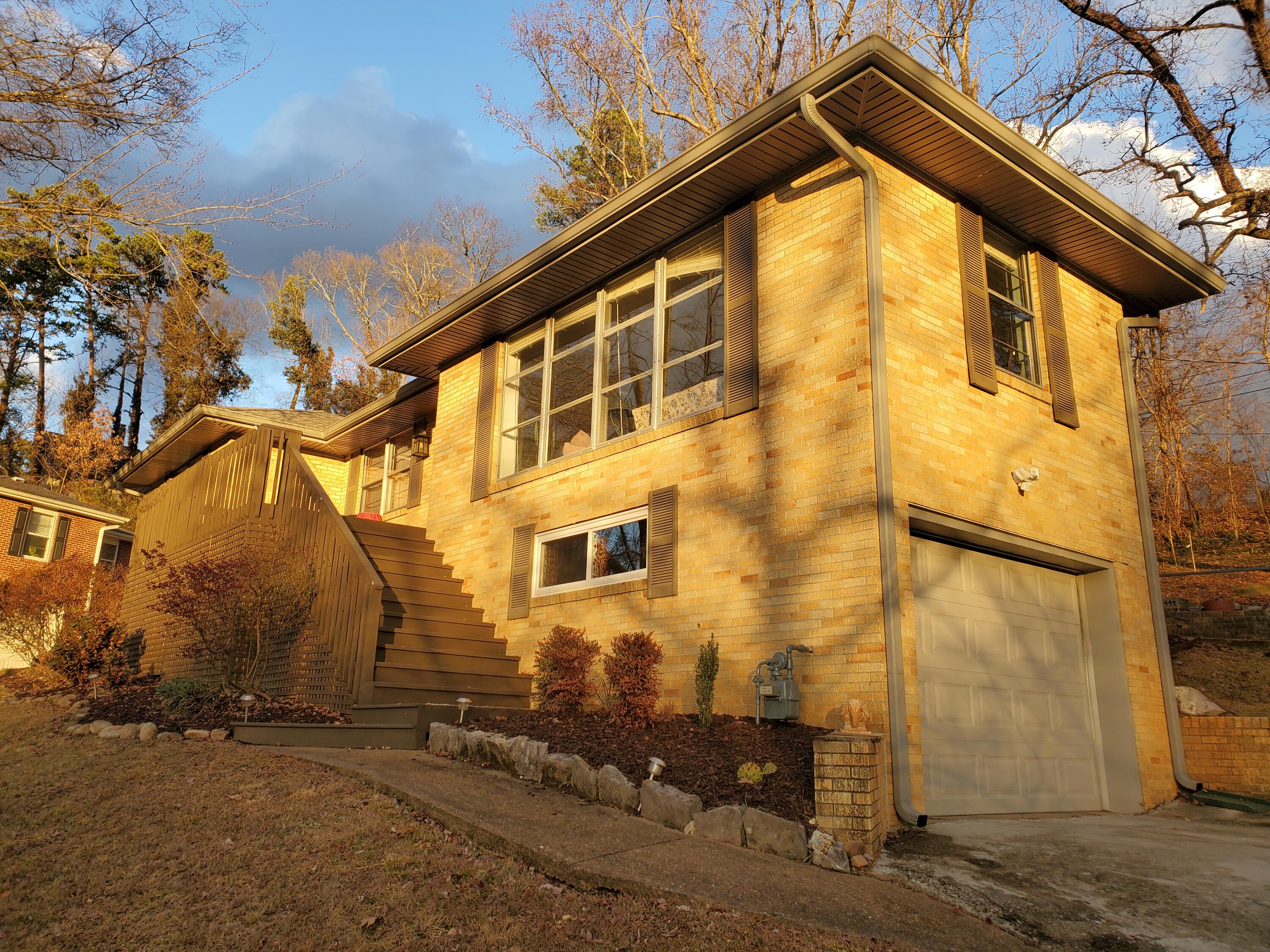 3625 Glendon Drive