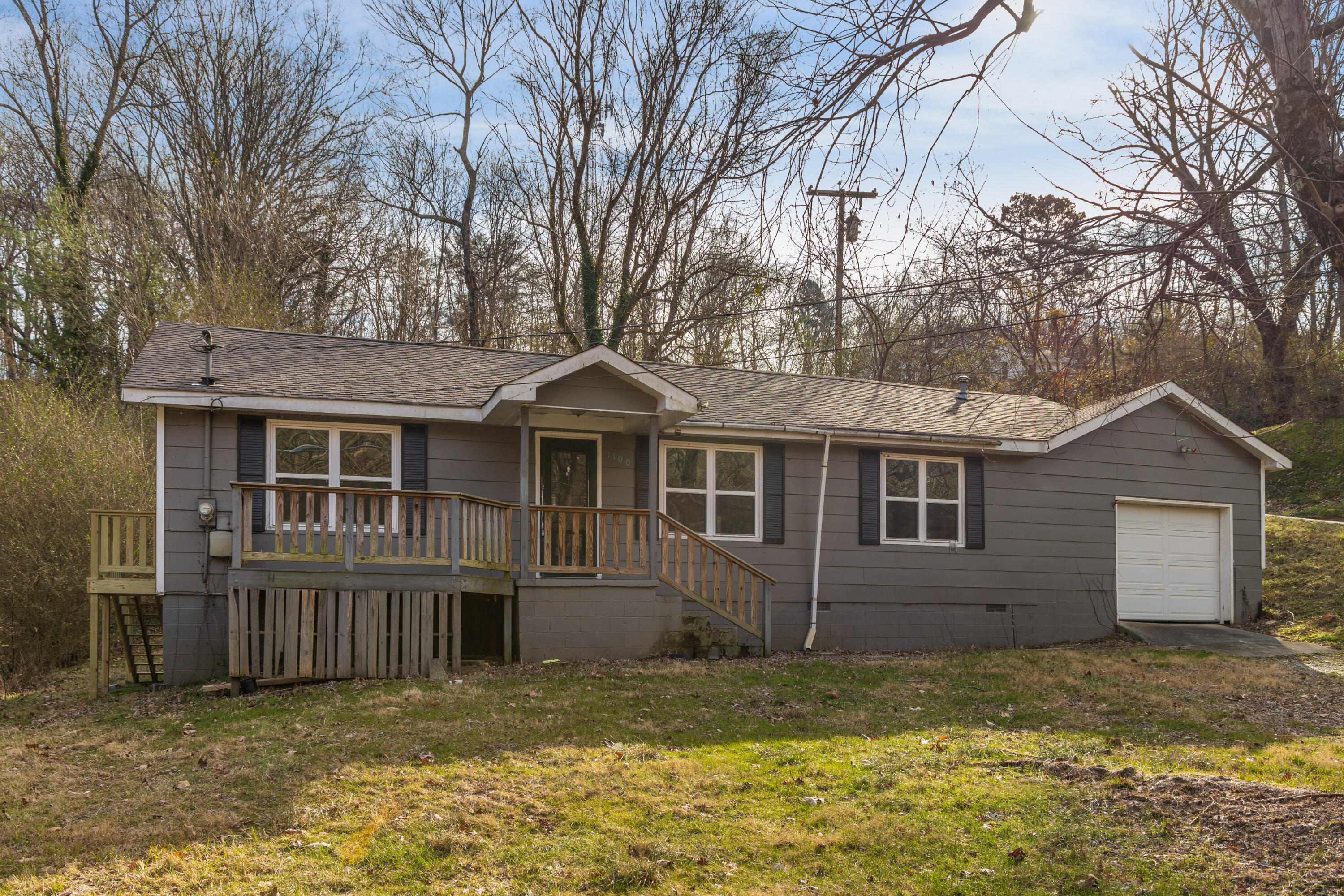 1100 Old Pineville Road