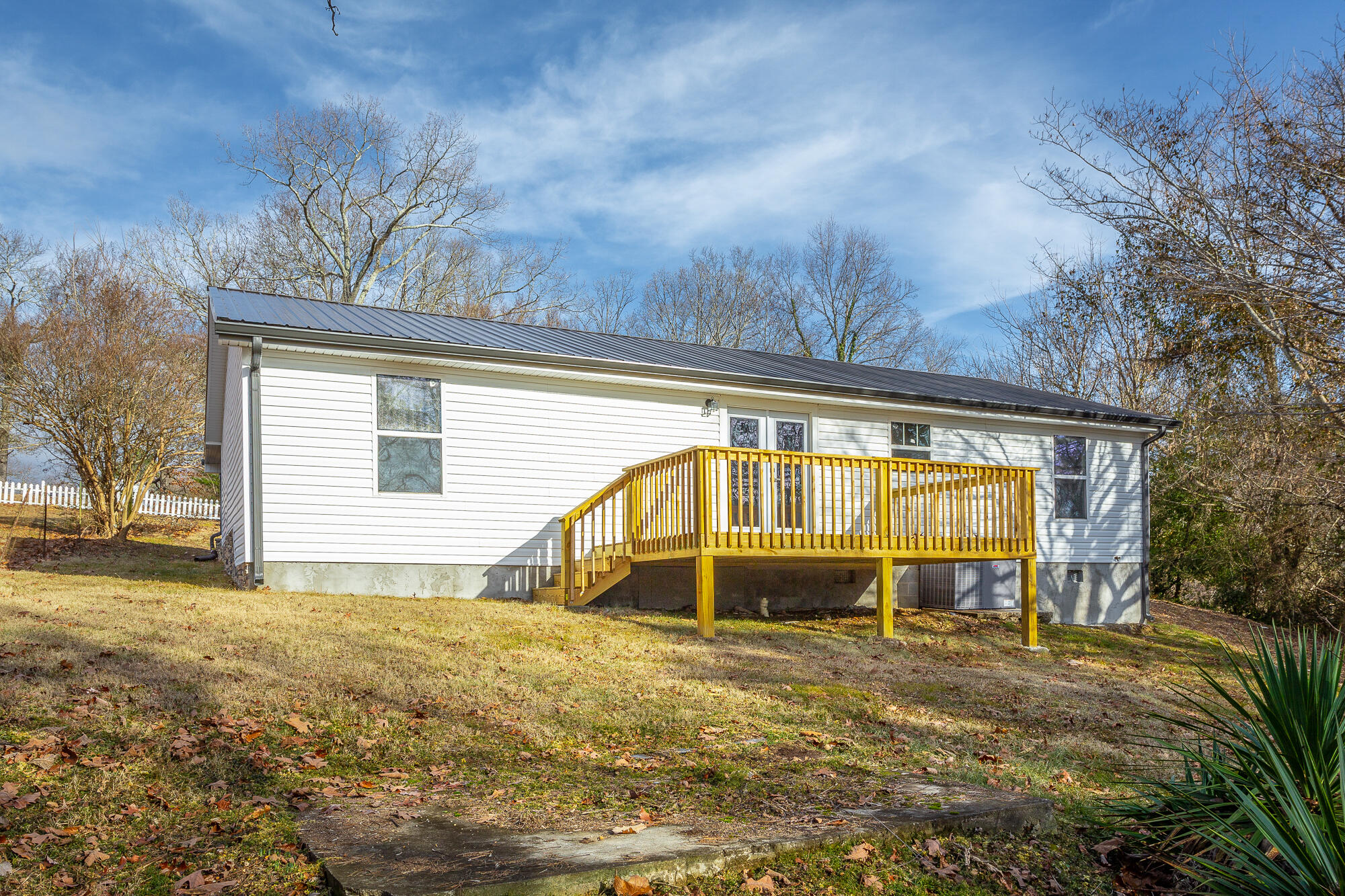 75 Ferncliff Drive