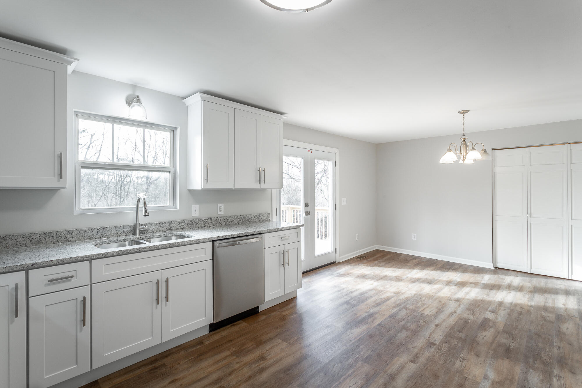 75 Ferncliff Drive