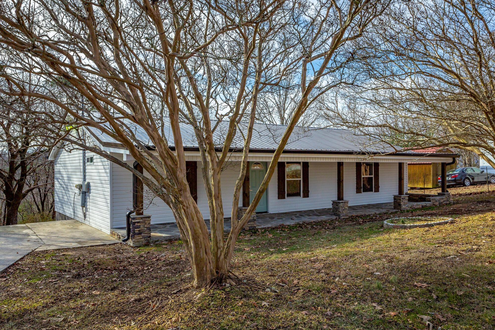 75 Ferncliff Drive