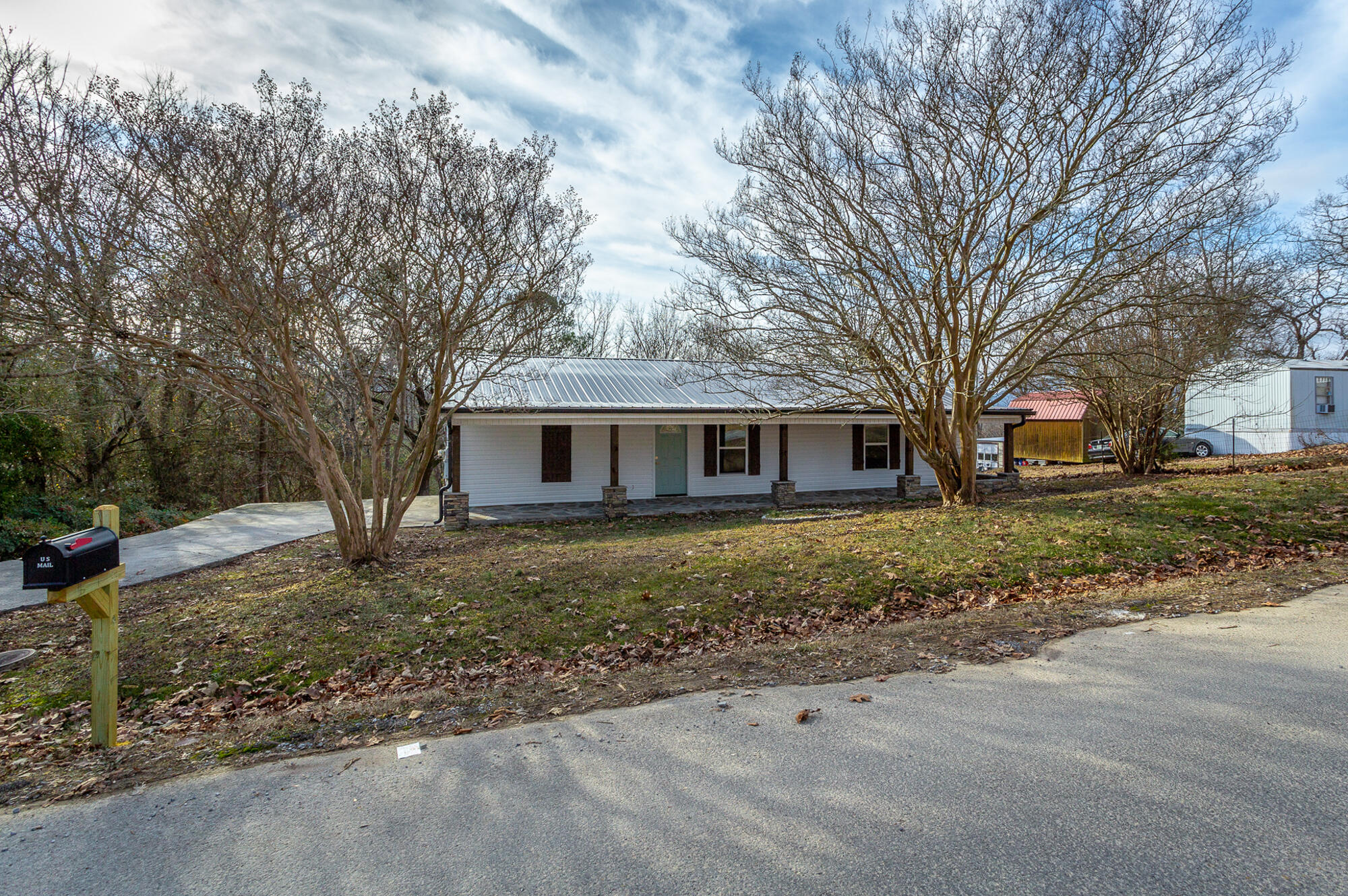 75 Ferncliff Drive