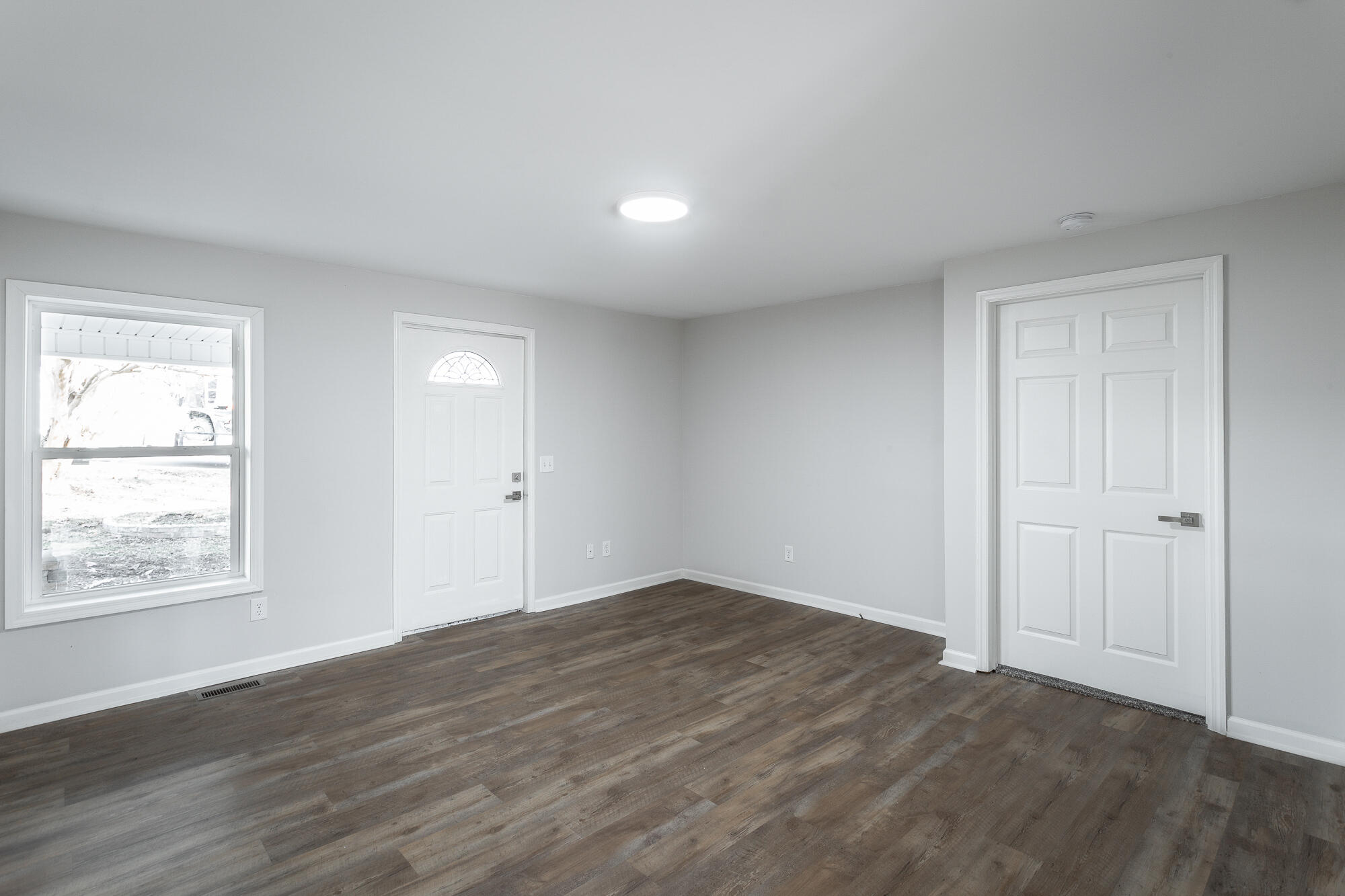 75 Ferncliff Drive