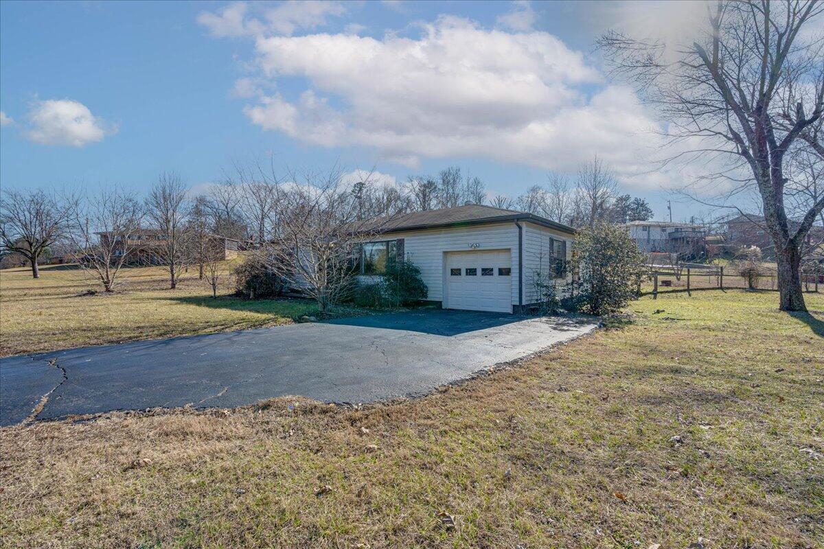 1426 Ely Road