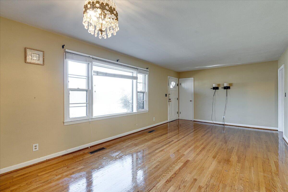 1426 Ely Road