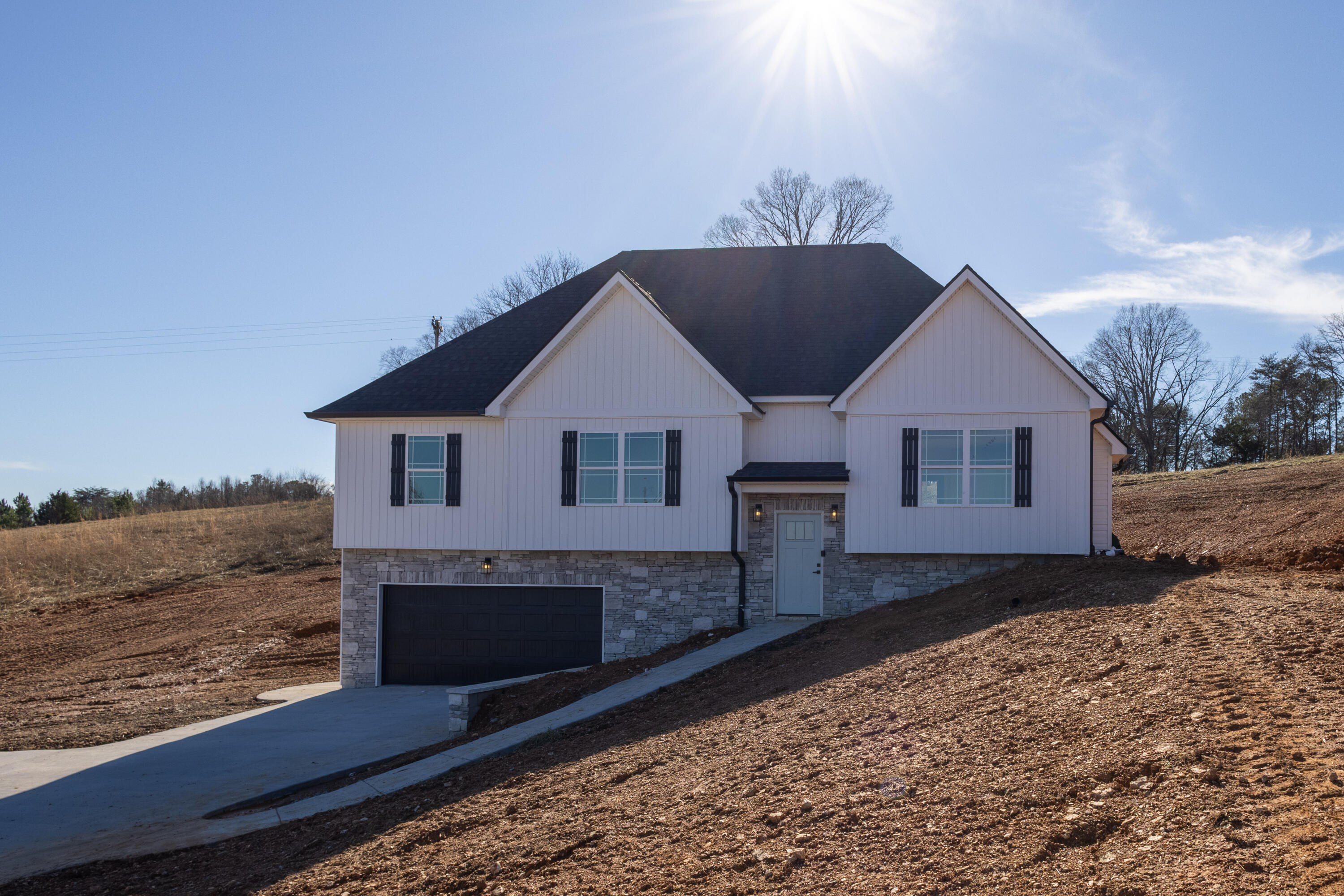 2065 Saunders Road